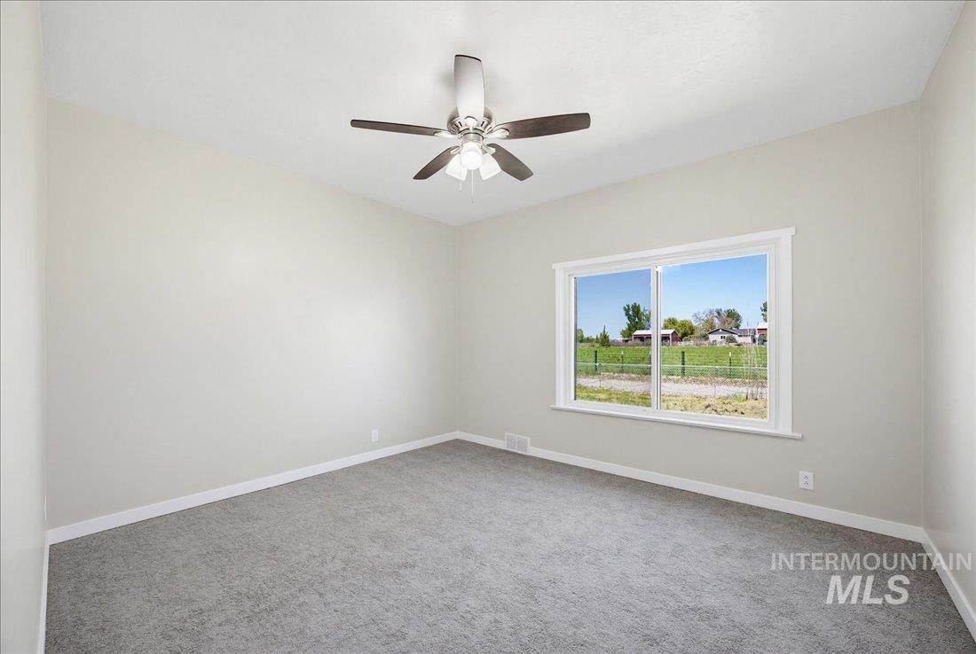 30013 Apple Valley Rd Property Photo 20