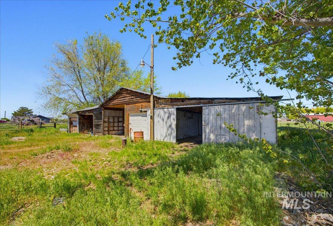 30013 Apple Valley Rd Property Photo 25