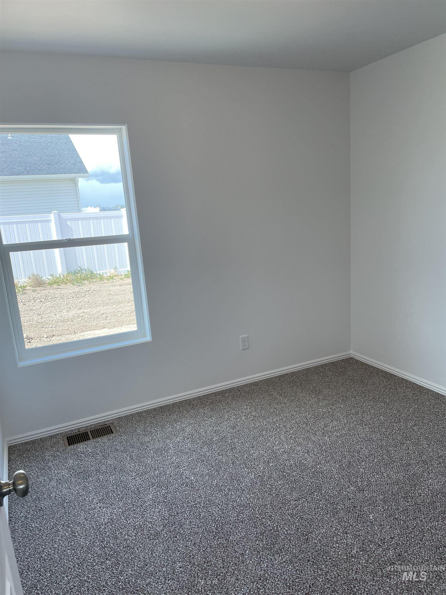 1165 Westwing Way Property Photo 7