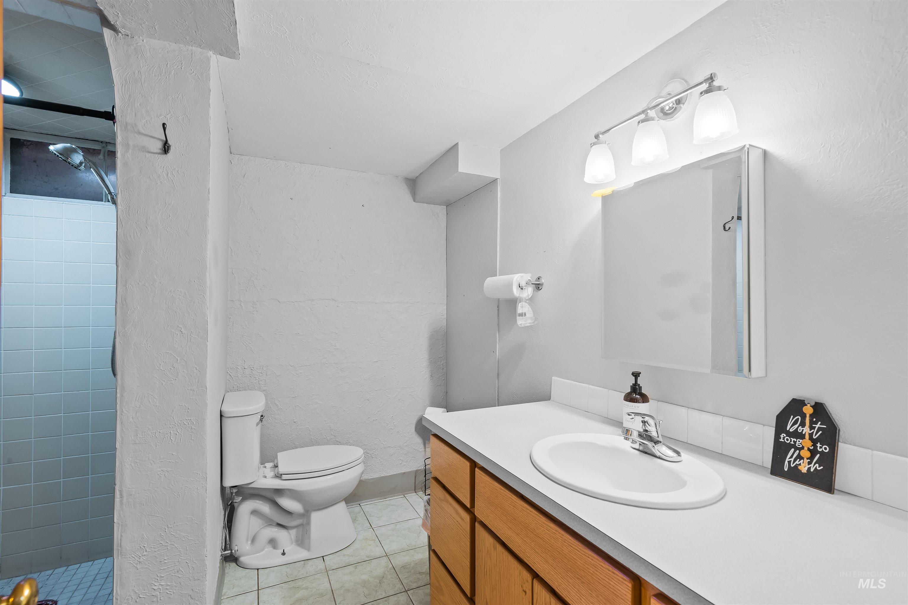 1221 9th Street Property Photo 39