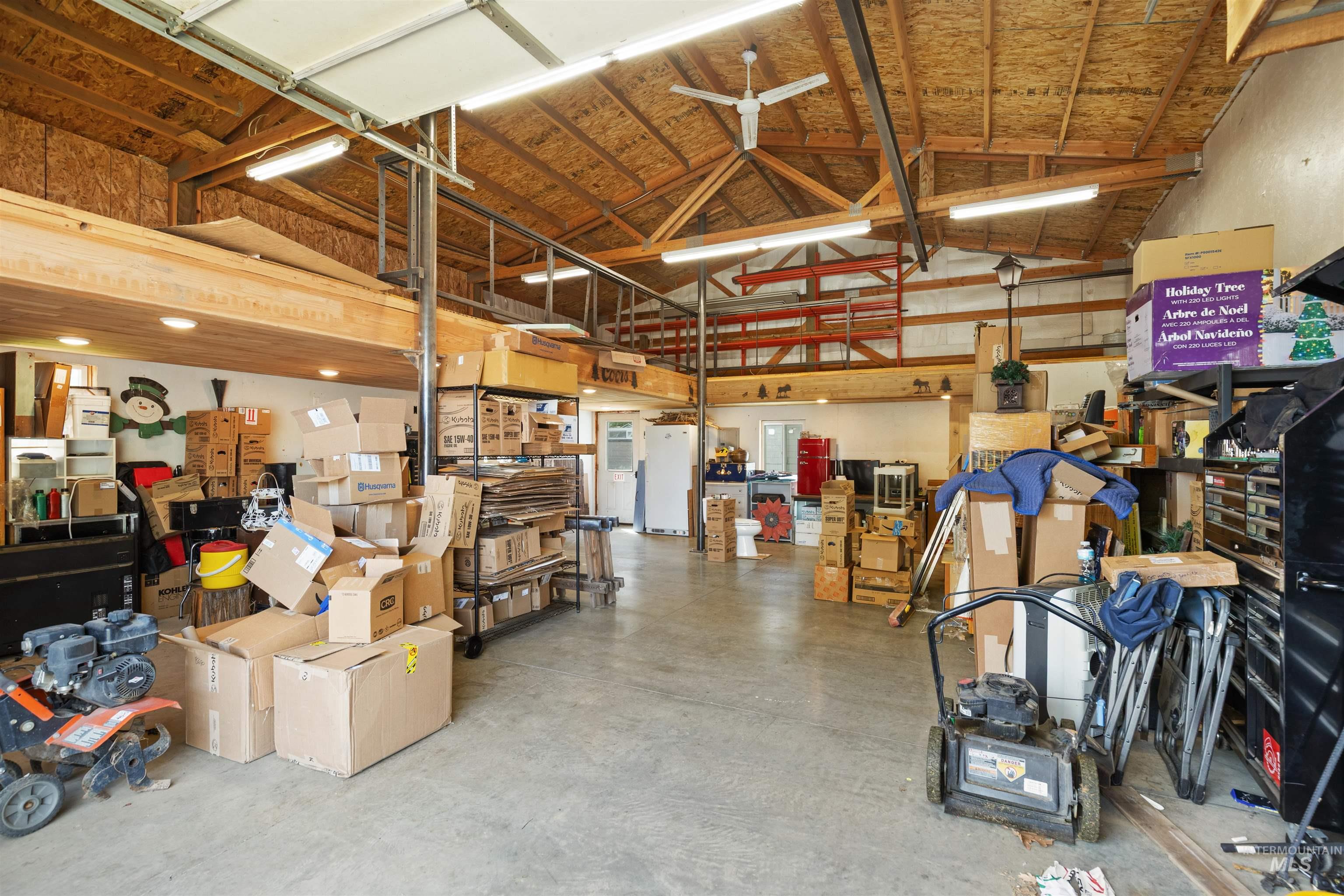 1221 9th Street Property Photo 41