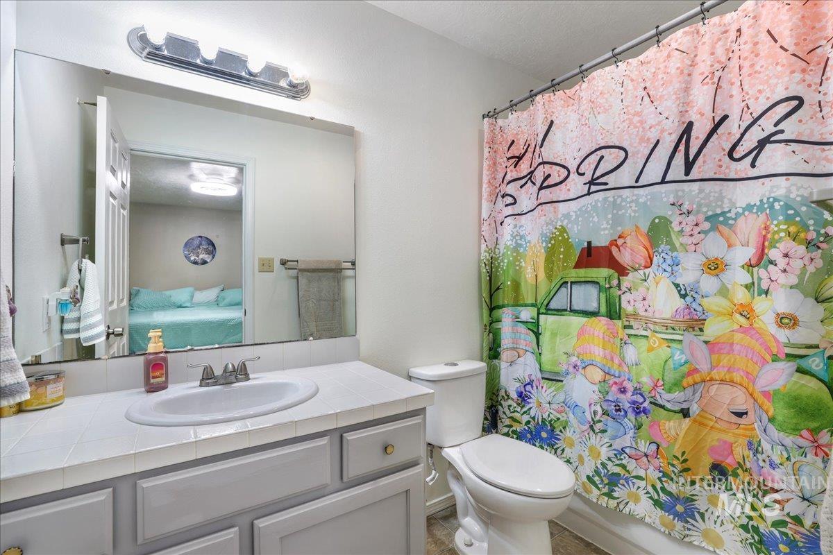 206 Diamond Drive Property Photo 15