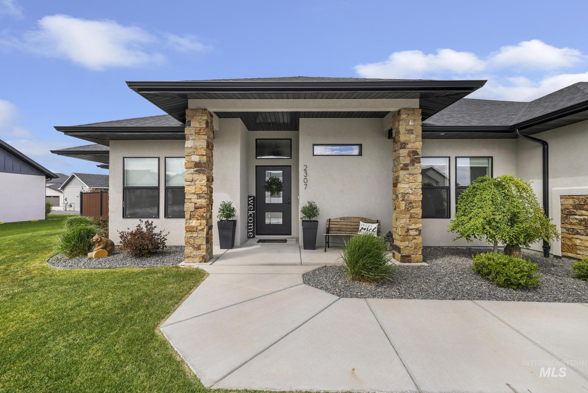 2307 Cattail Drive Property Photo 10