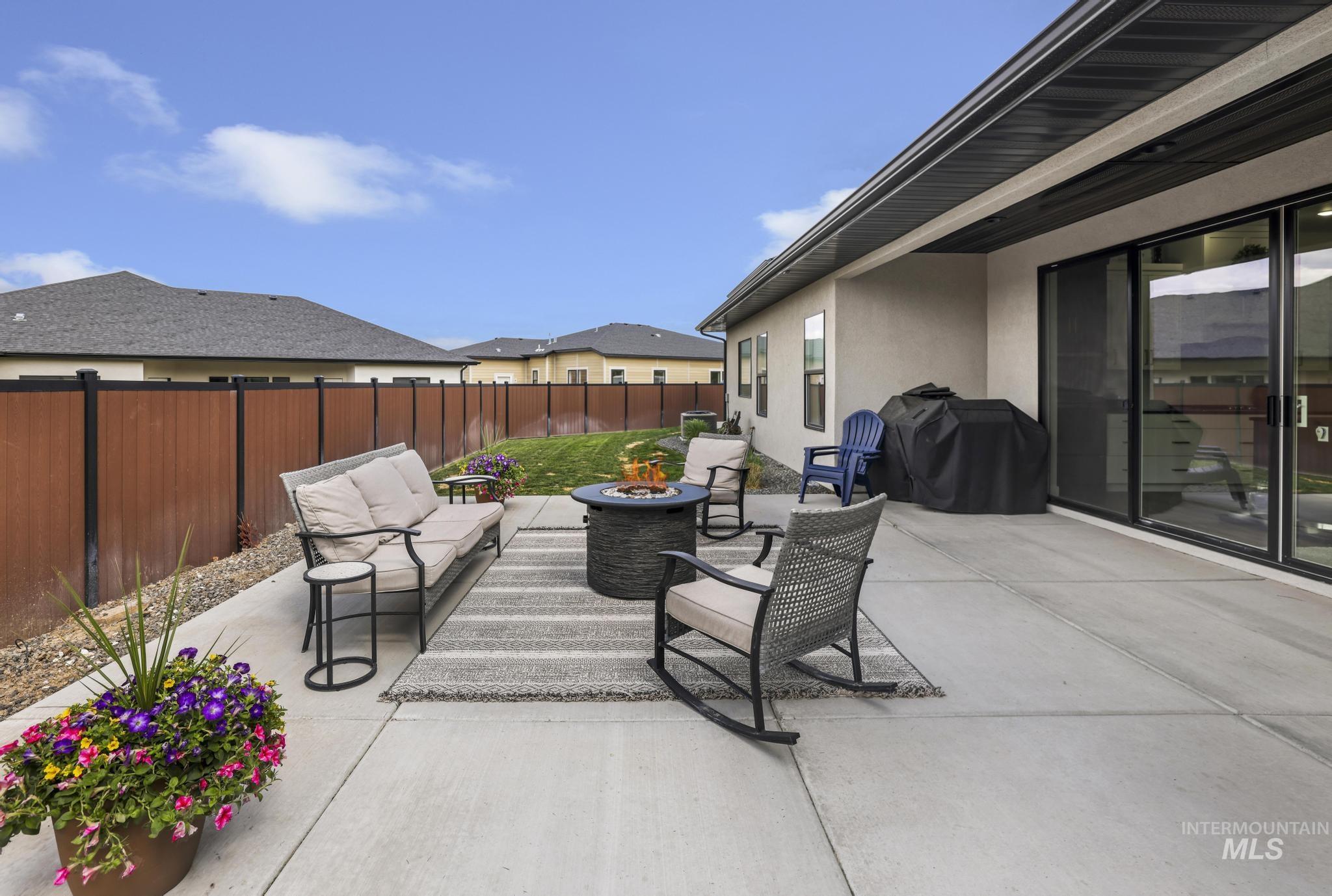 2307 Cattail Drive Property Photo 41