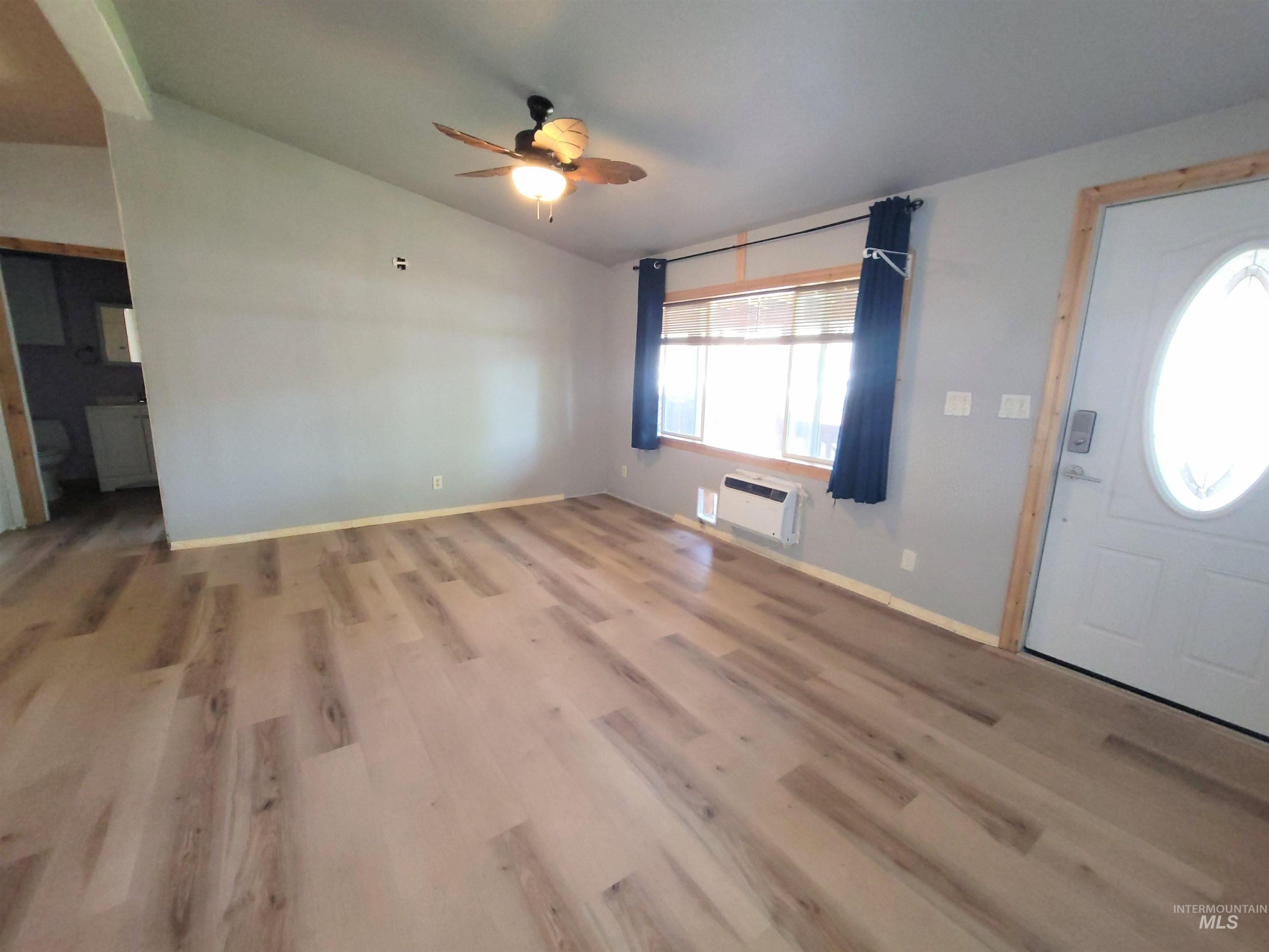 1429 Maple St. Property Photo 14