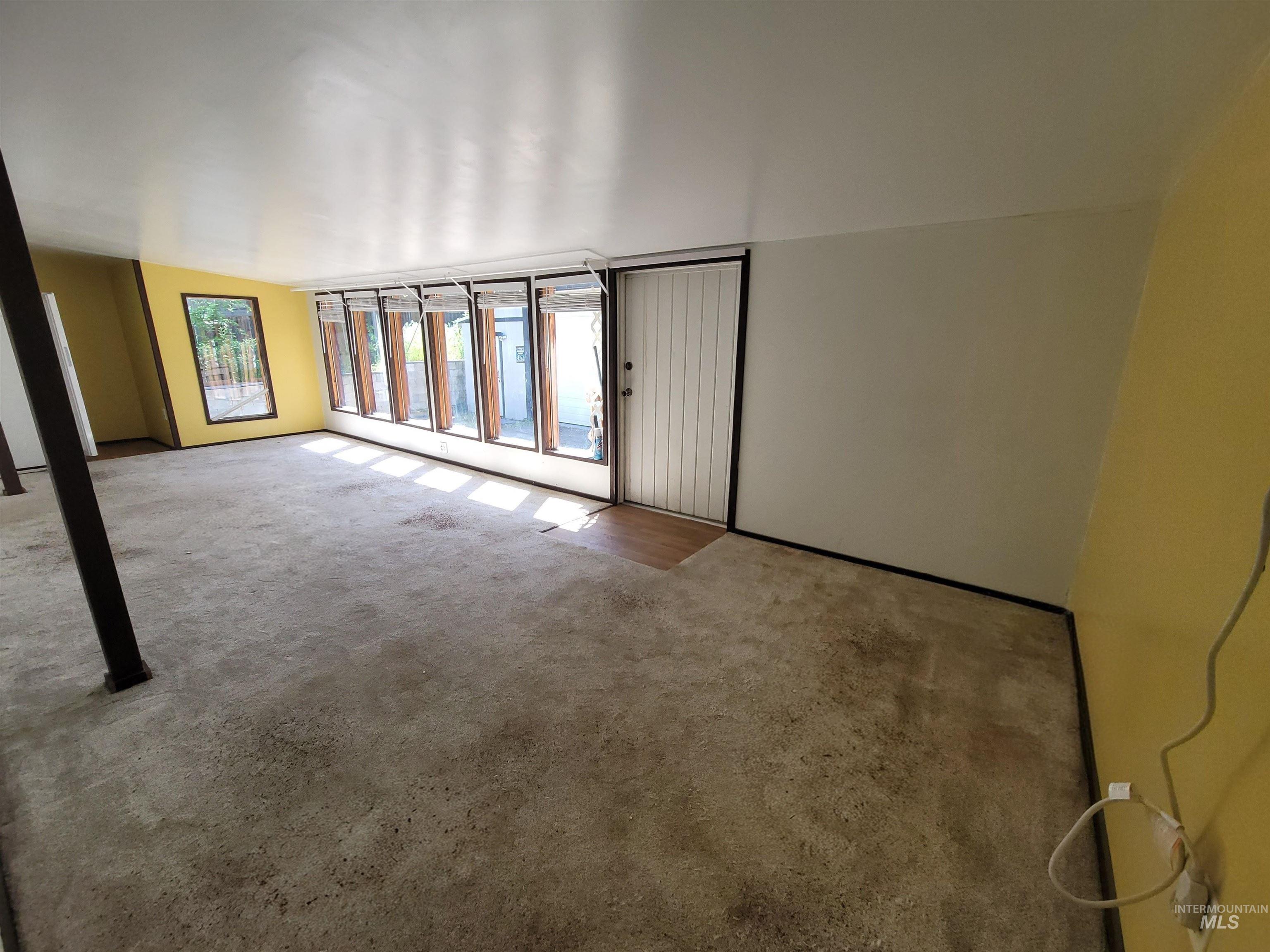 1429 Maple St. Property Photo 24
