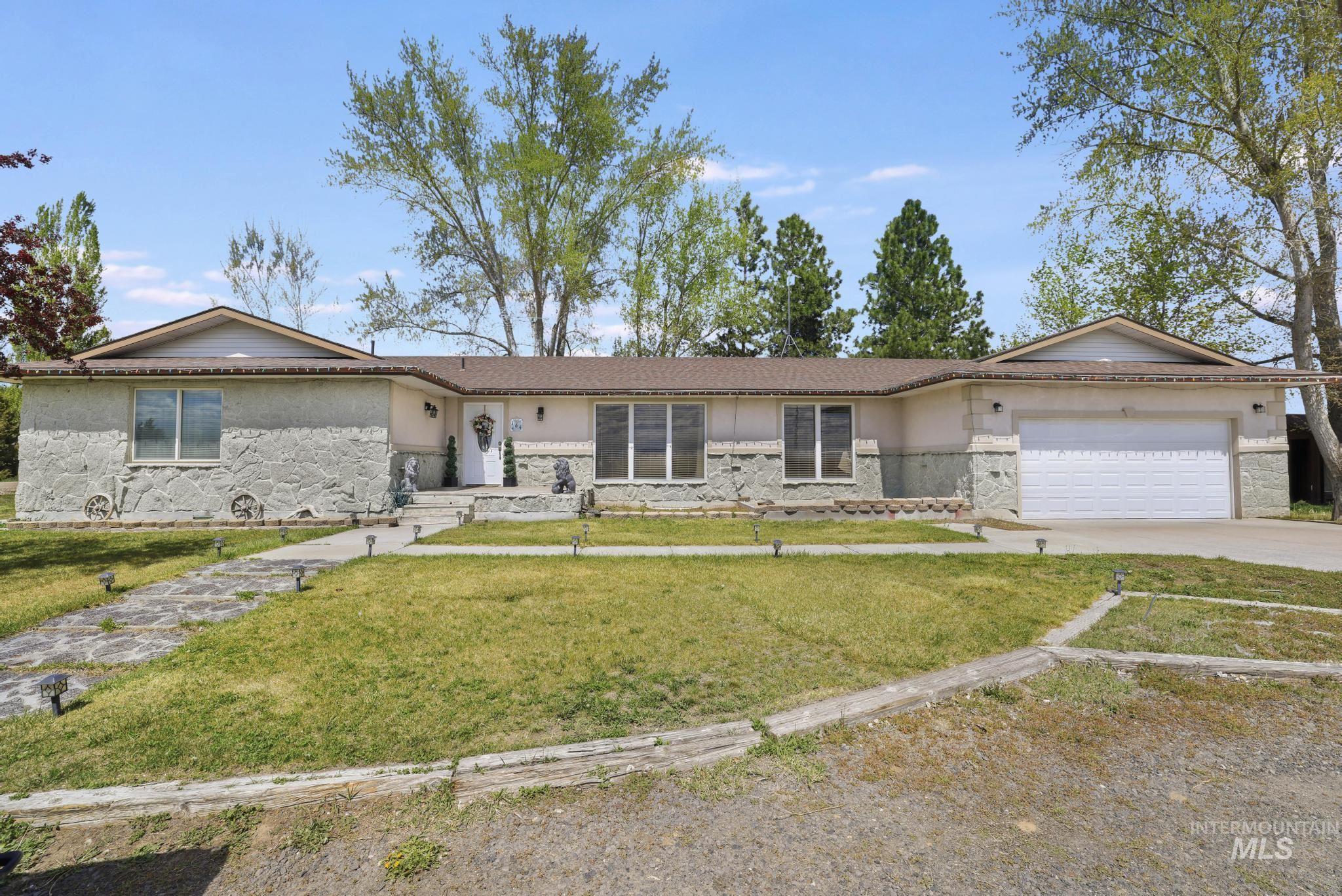 164 E 200 S Property Photo 2