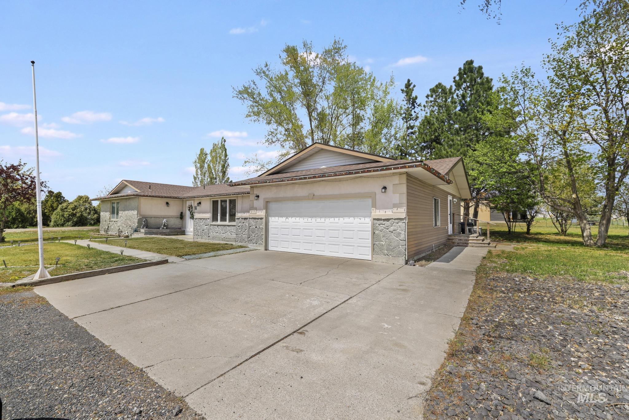 164 E 200 S Property Photo 3