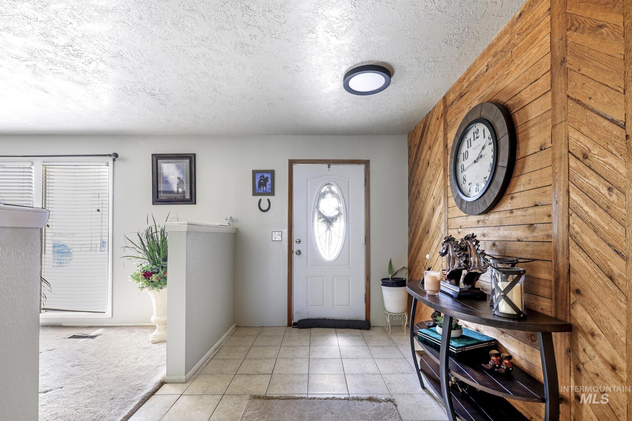 164 E 200 S Property Photo 4