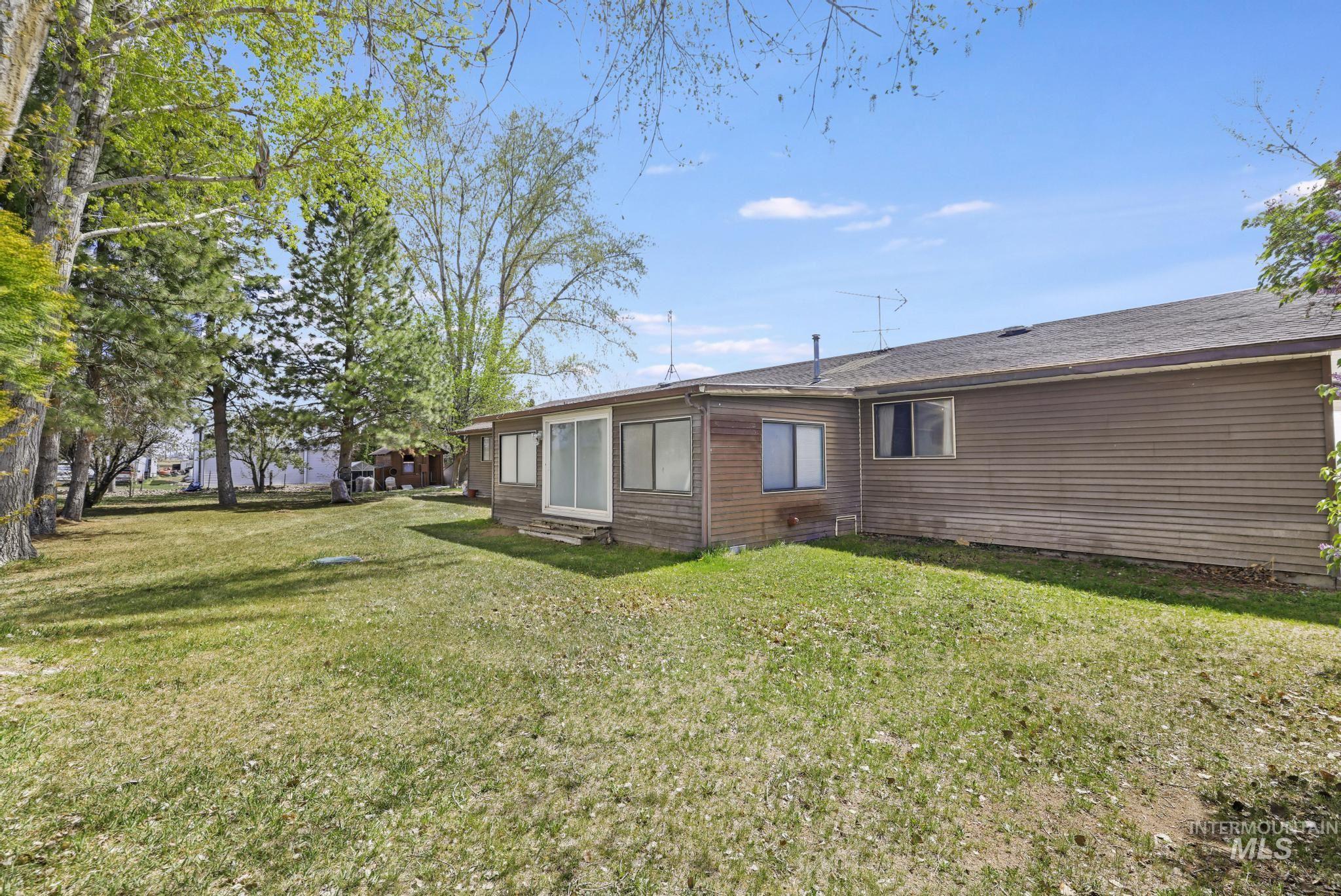 164 E 200 S Property Photo 35