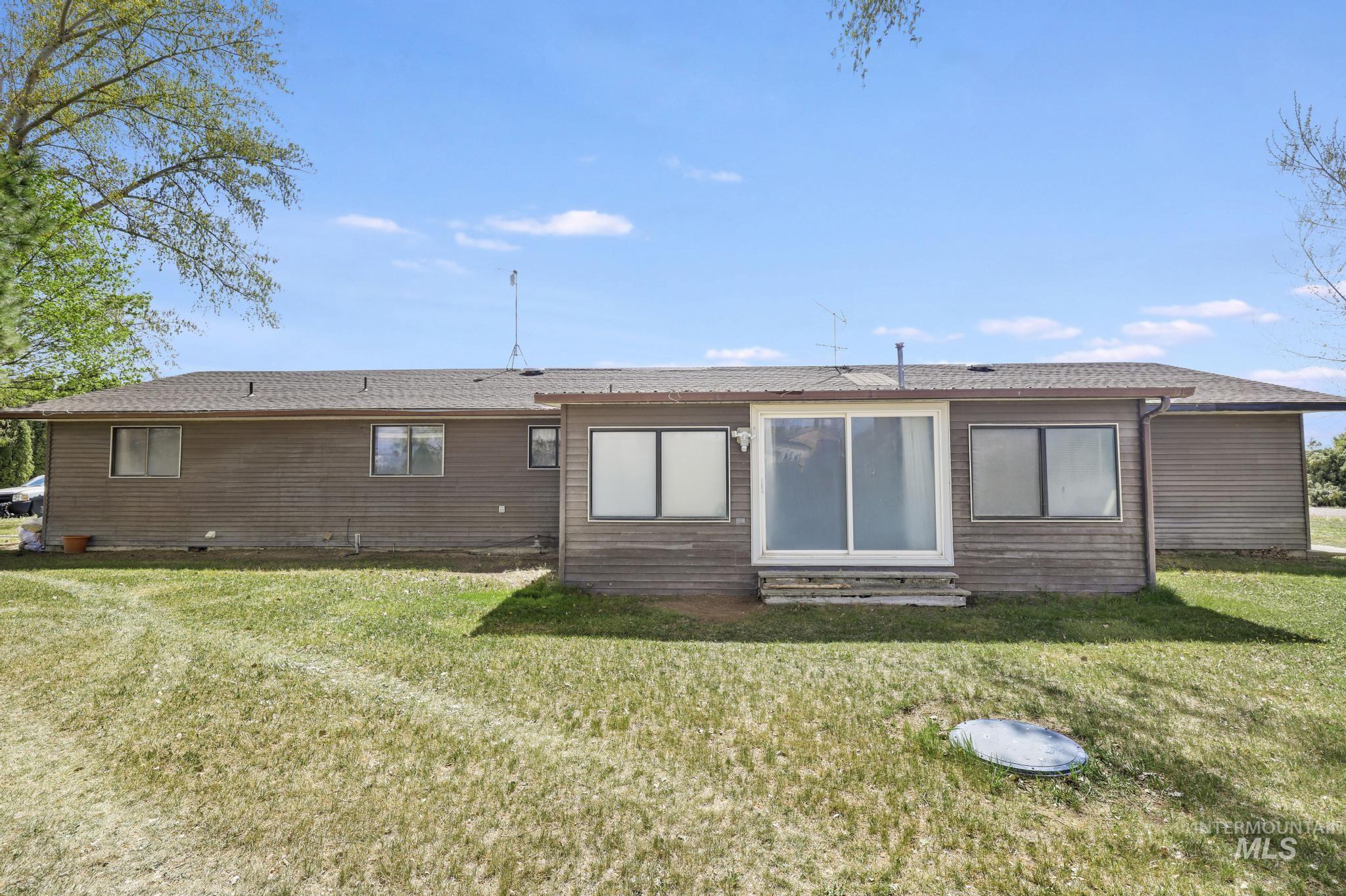 164 E 200 S Property Photo 36