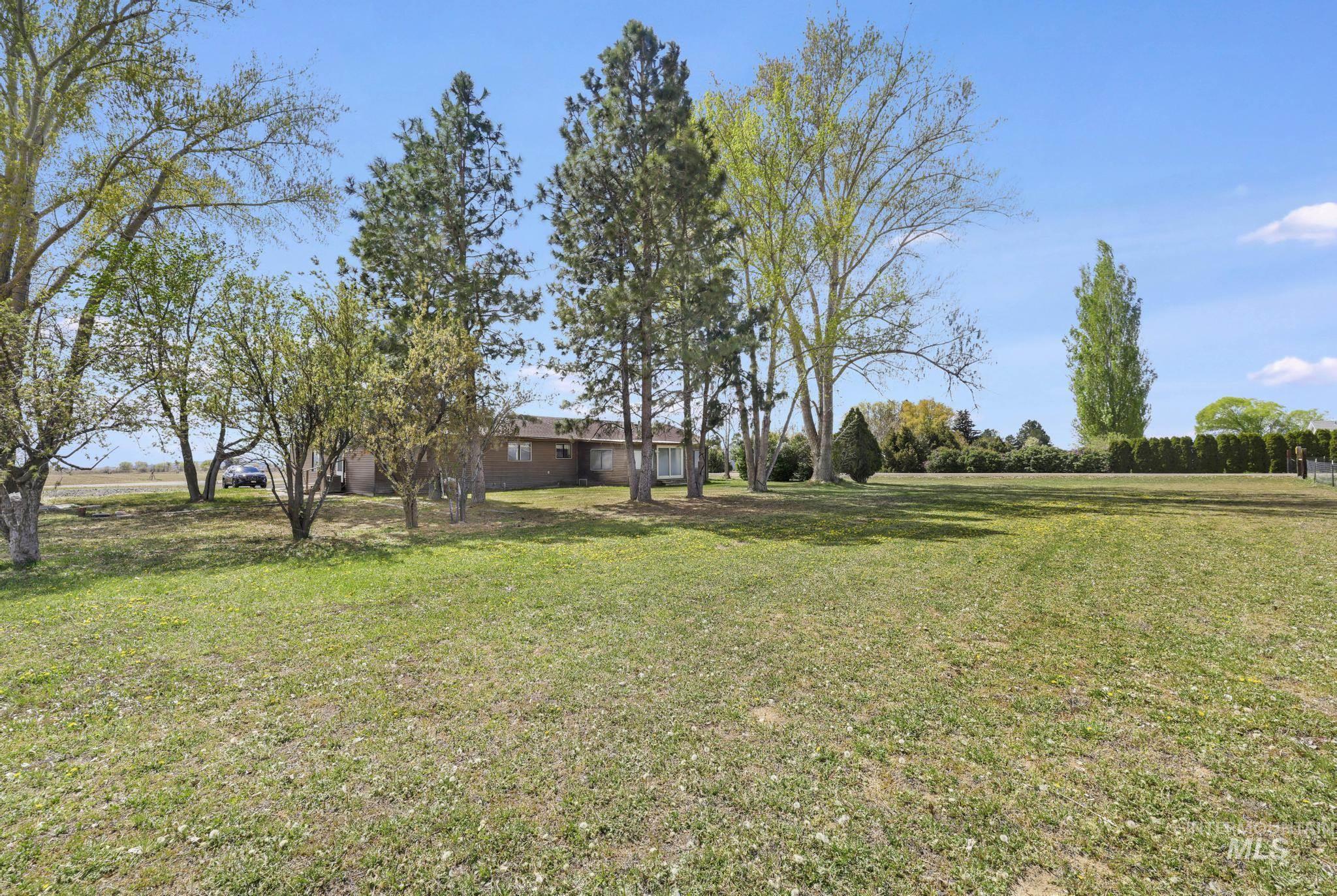 164 E 200 S Property Photo 38