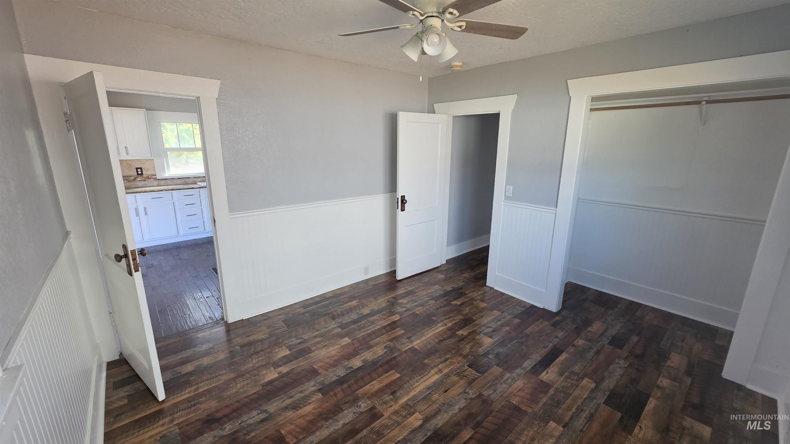 613 8th St. S. Property Photo 5