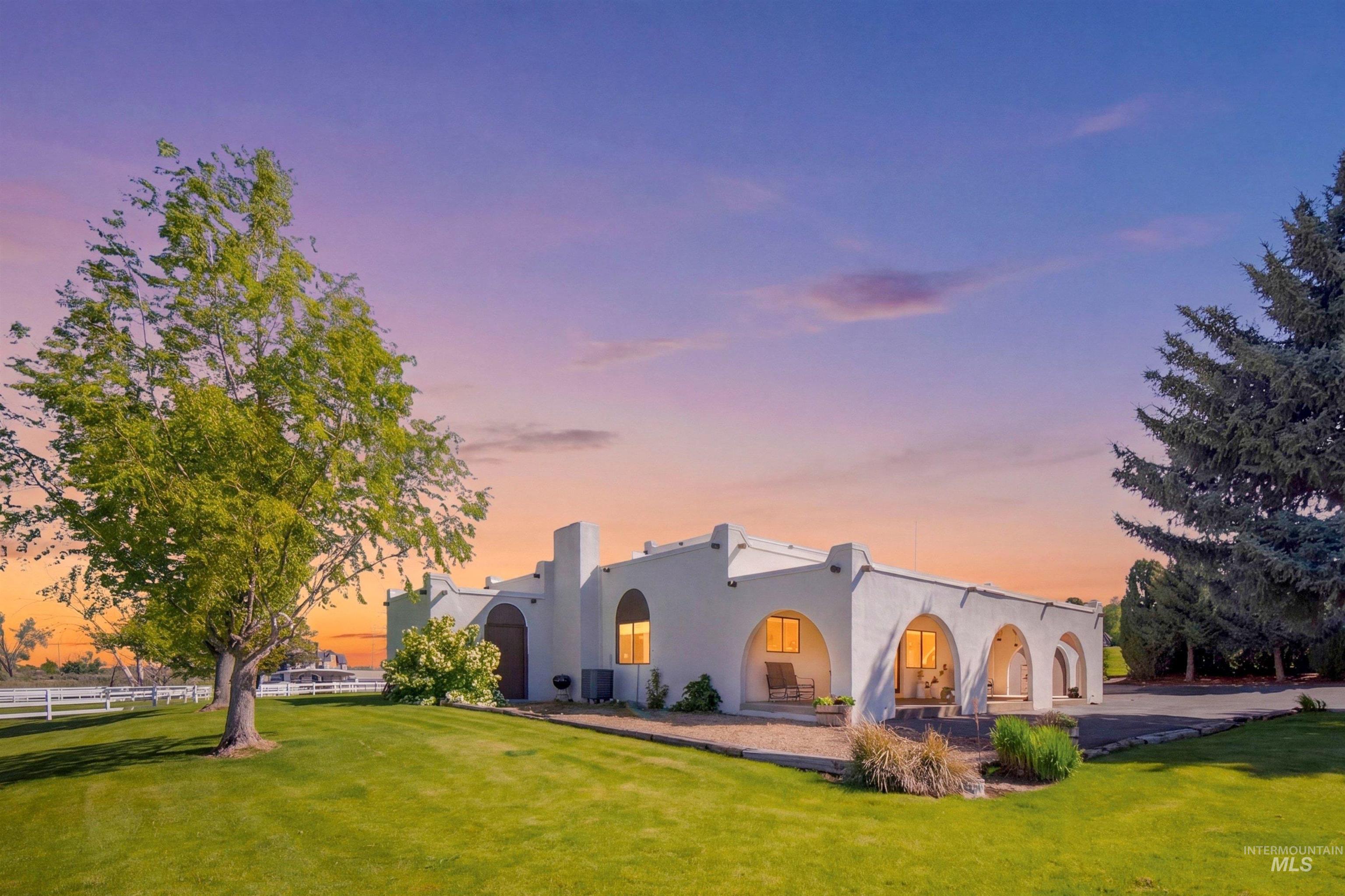 6144 E Deer Flat Road Property Photo 3