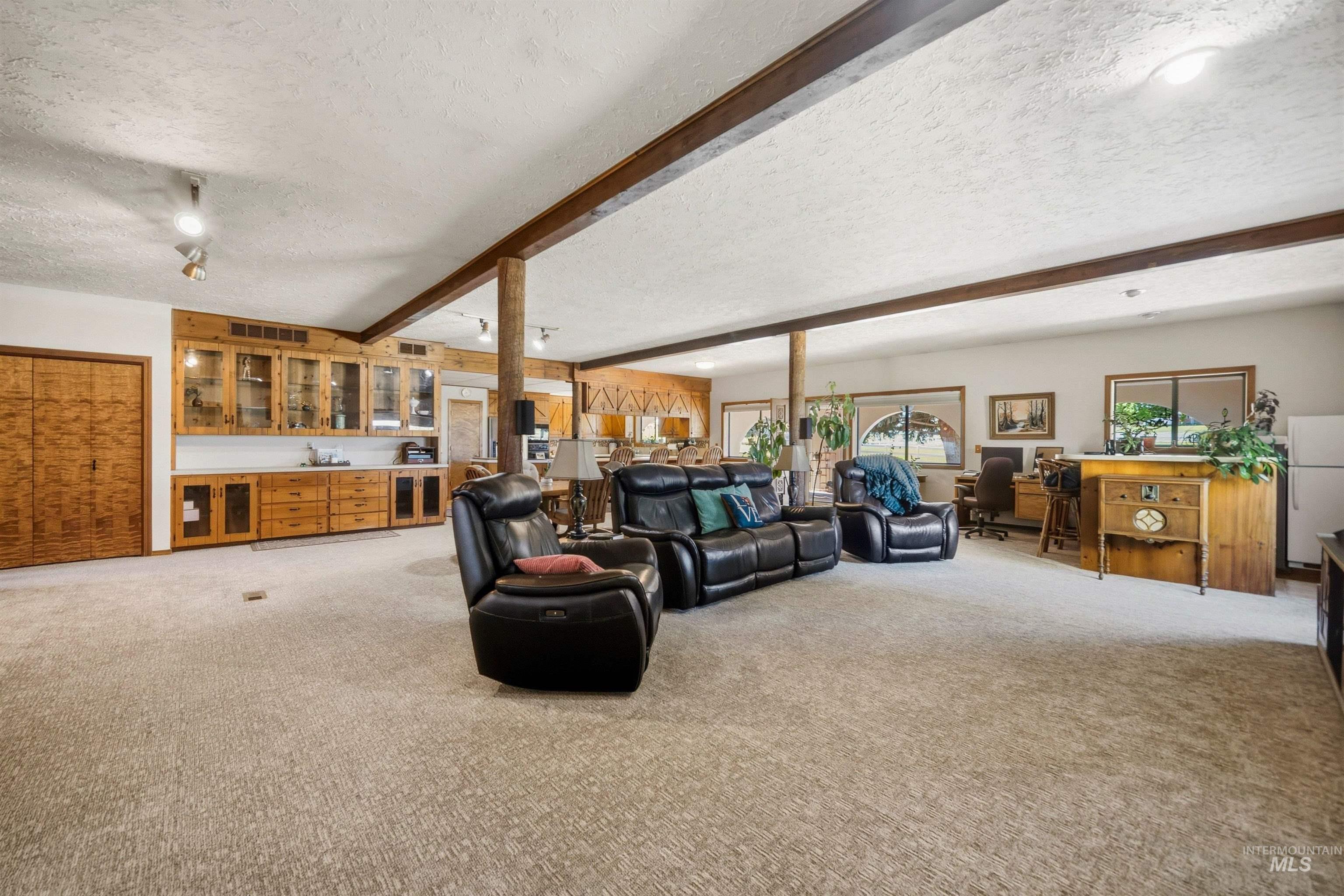6144 E Deer Flat Road Property Photo 7