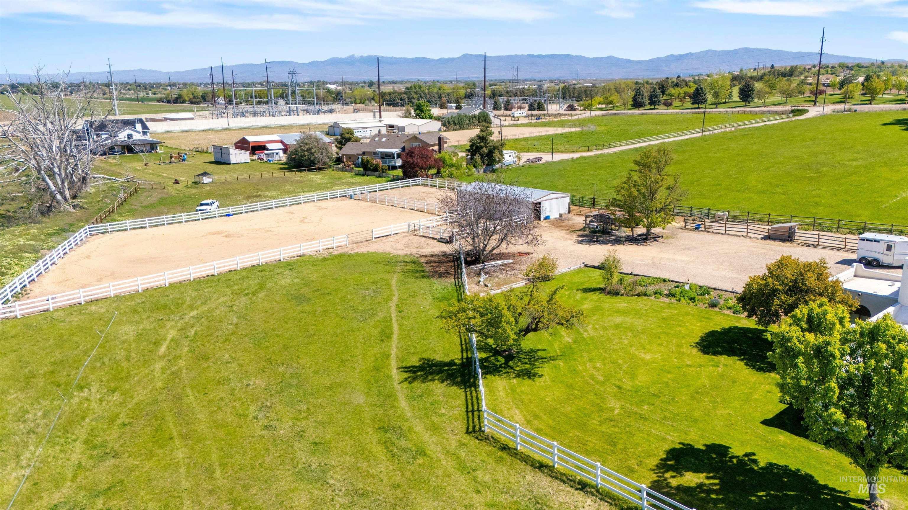 6144 E Deer Flat Road Property Photo 32