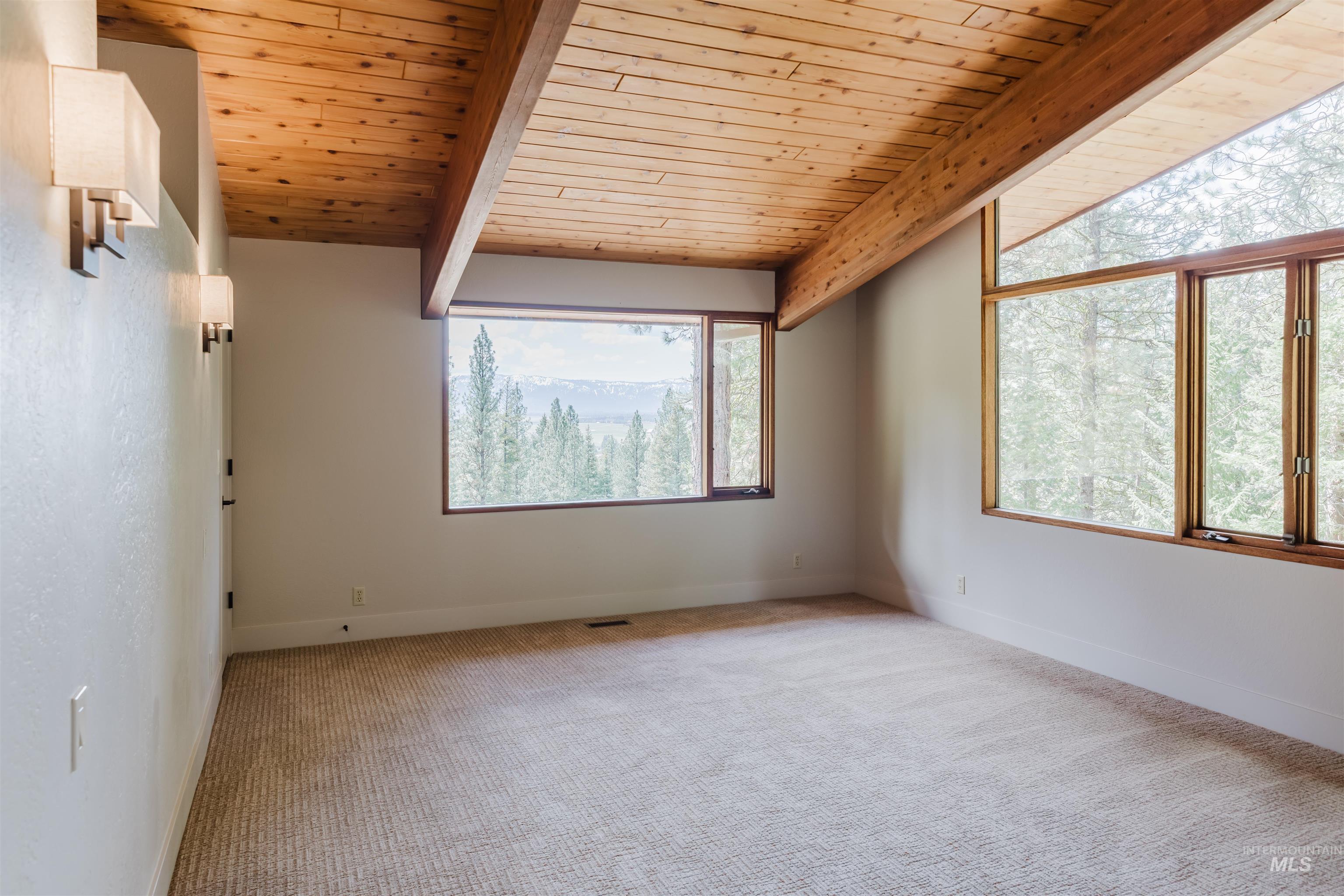 136 Silver Fox Trail Property Photo 23