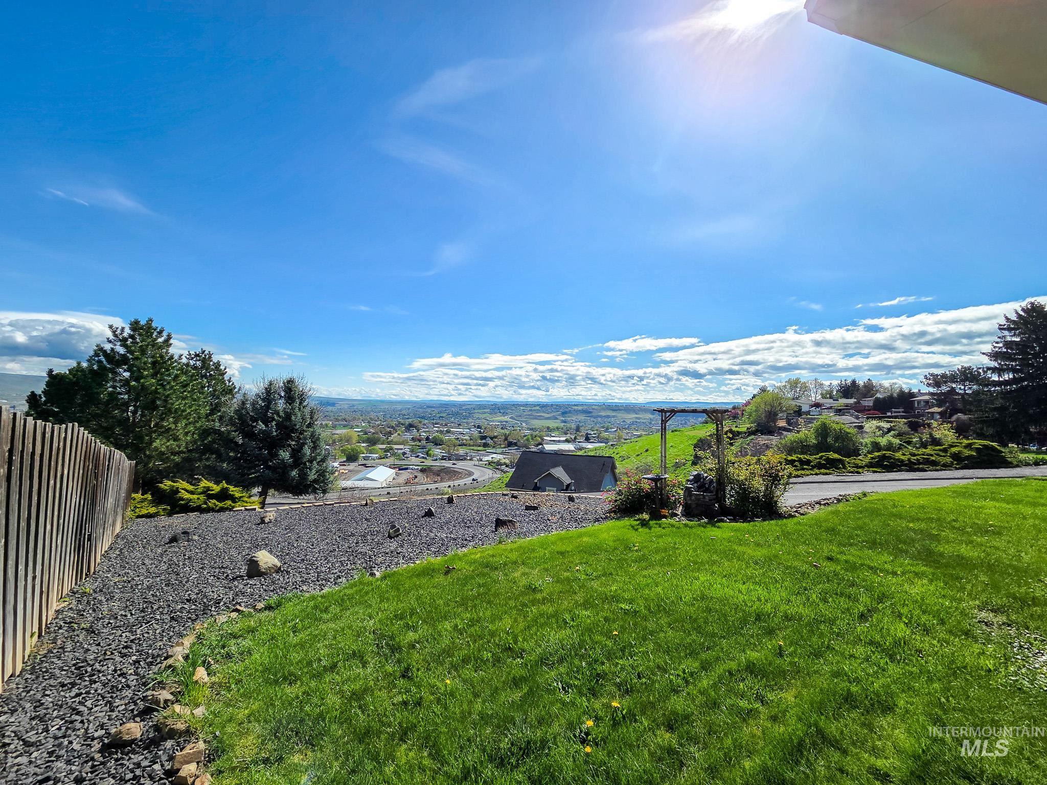 1808 Valleyview Property Photo 30