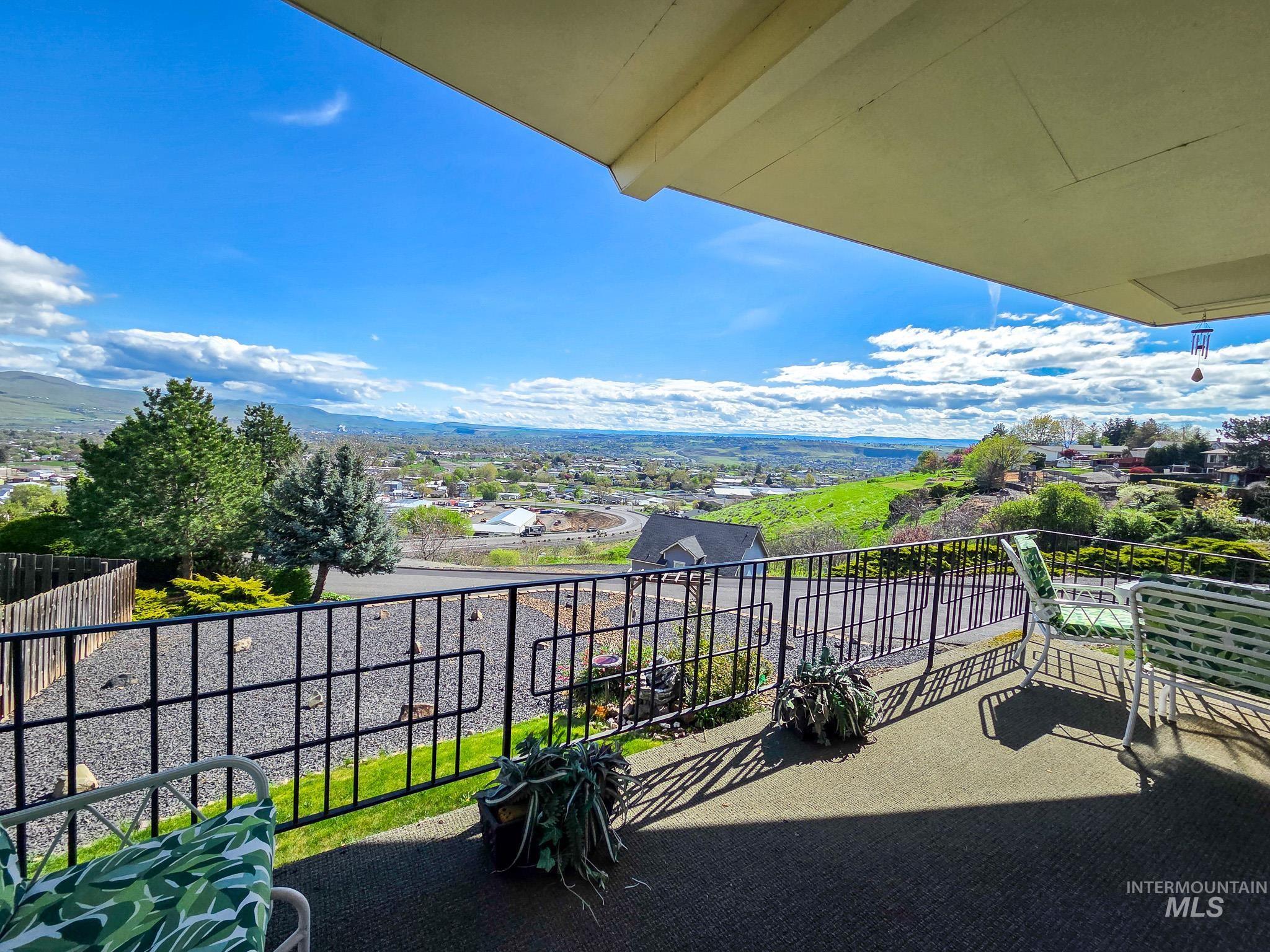 1808 Valleyview Property Photo 38