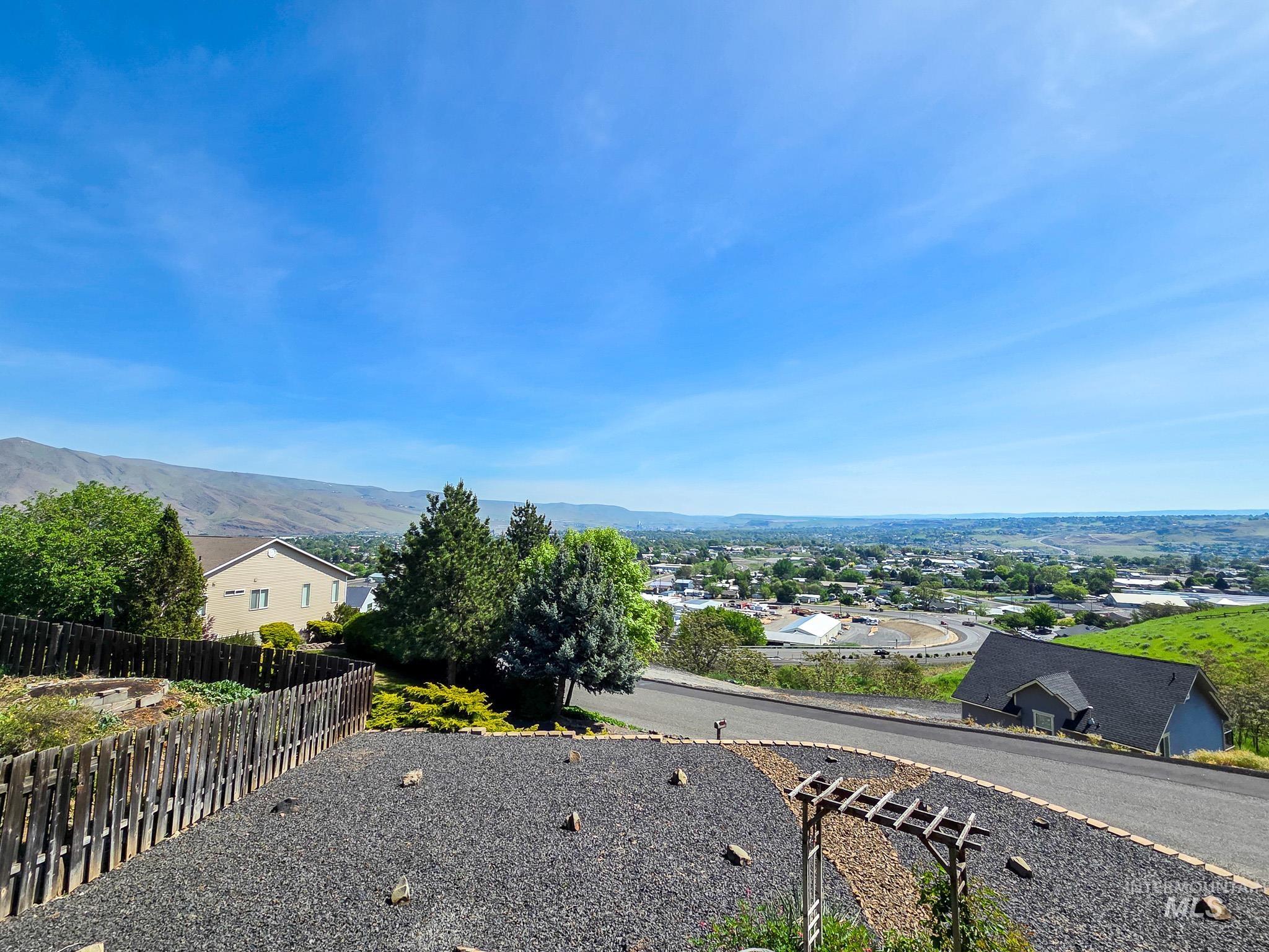 1808 Valleyview Property Photo 42