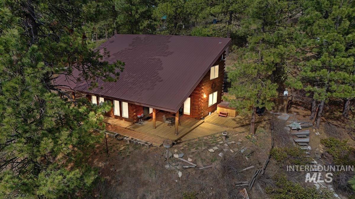 461 Hilltop Road Property Photo 3