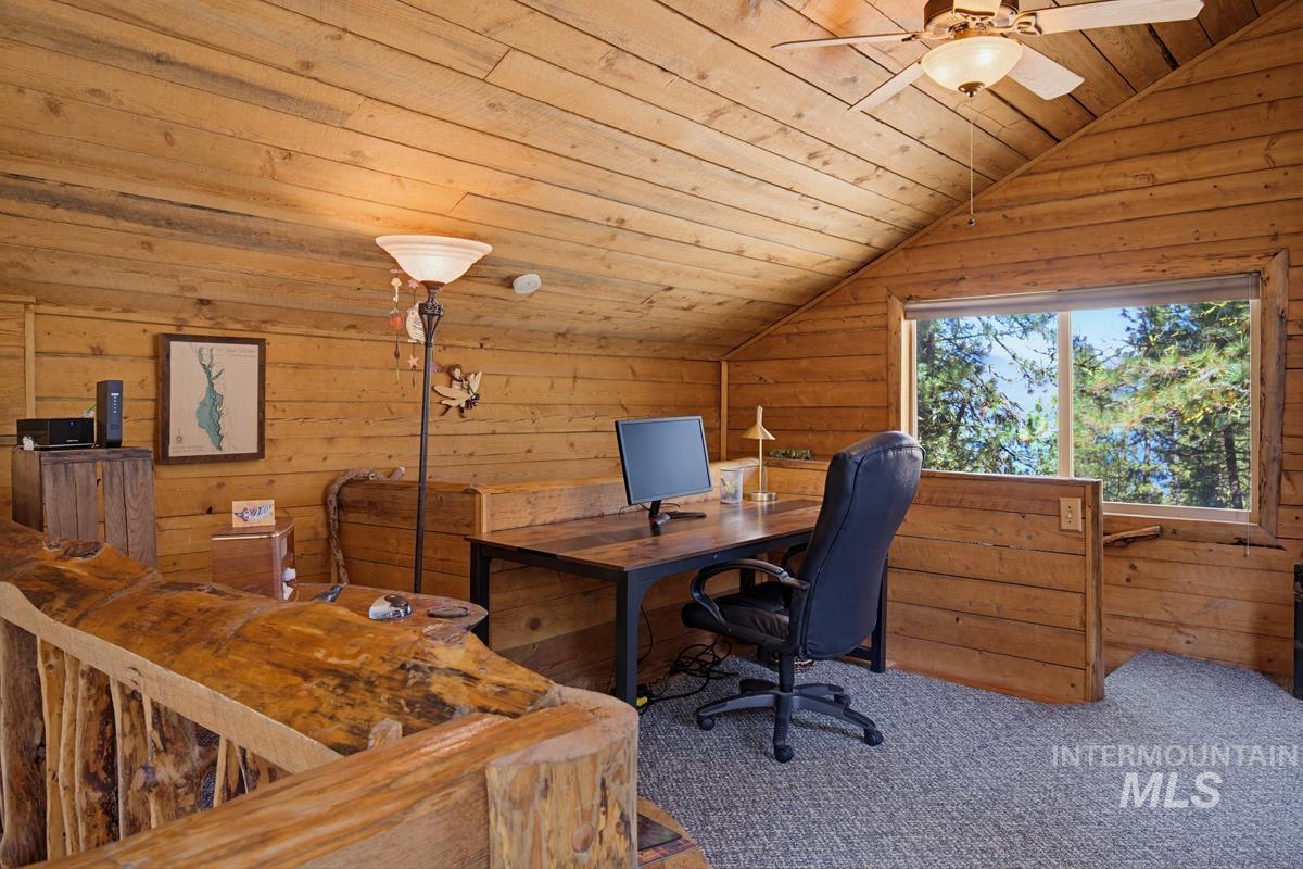 461 Hilltop Road Property Photo 22