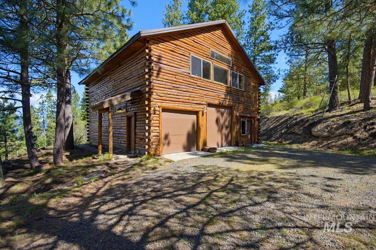 461 Hilltop Road Property Photo 25