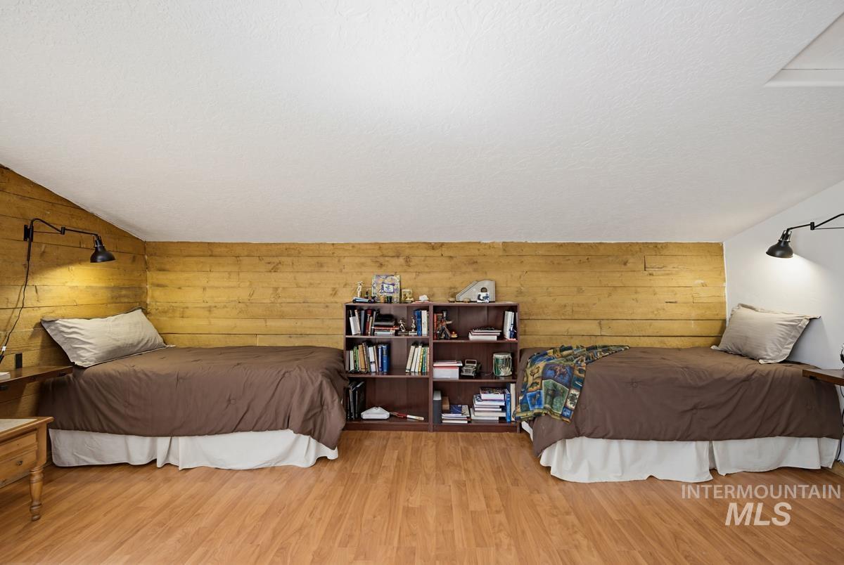 461 Hilltop Road Property Photo 33