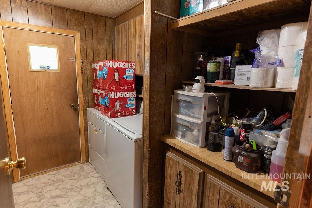 792 N 700 E Property Photo 18