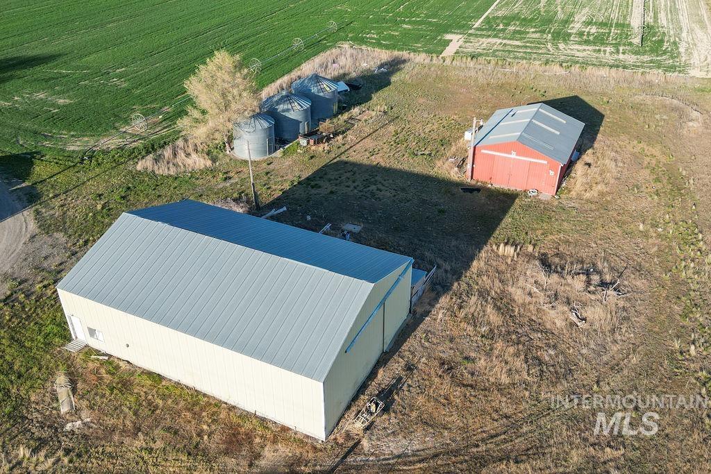 792 N 700 E Property Photo 27