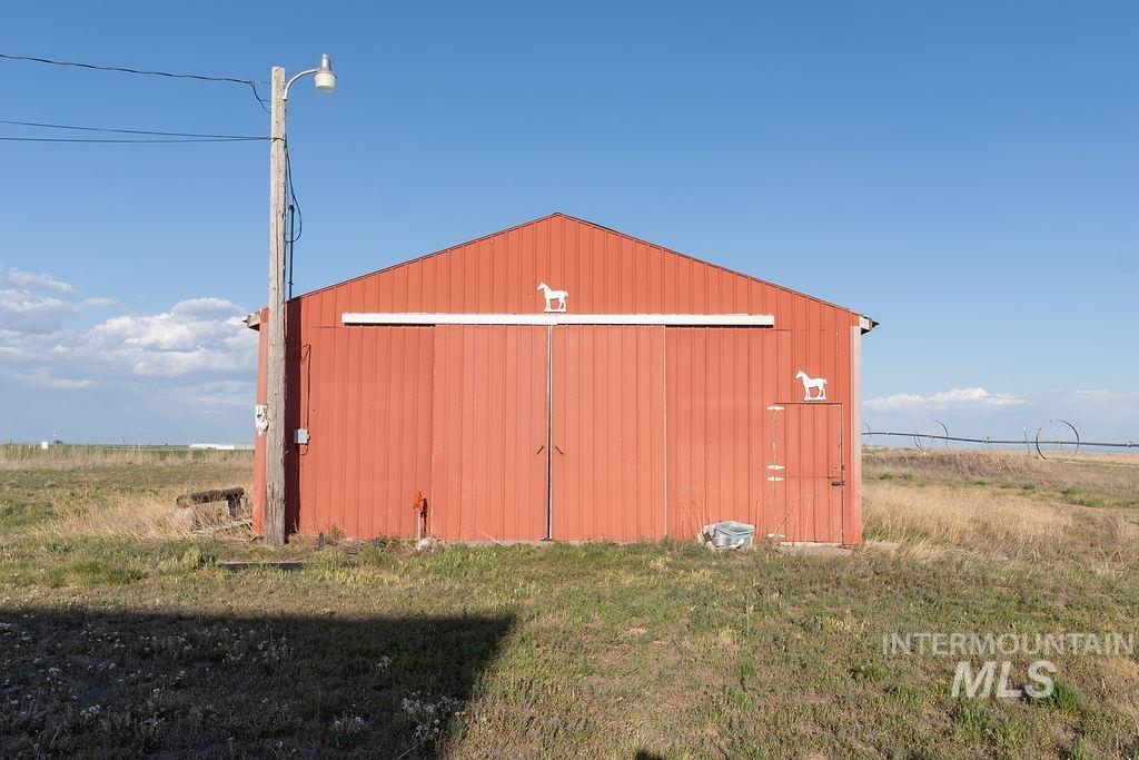 792 N 700 E Property Photo 29