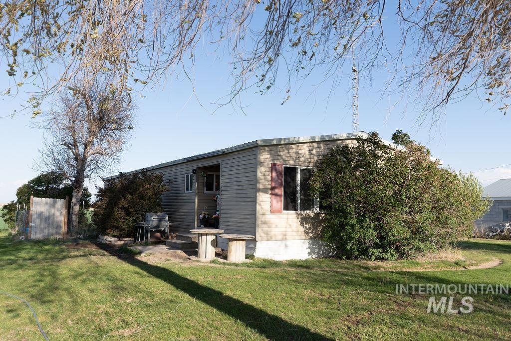 792 N 700 E Property Photo 38
