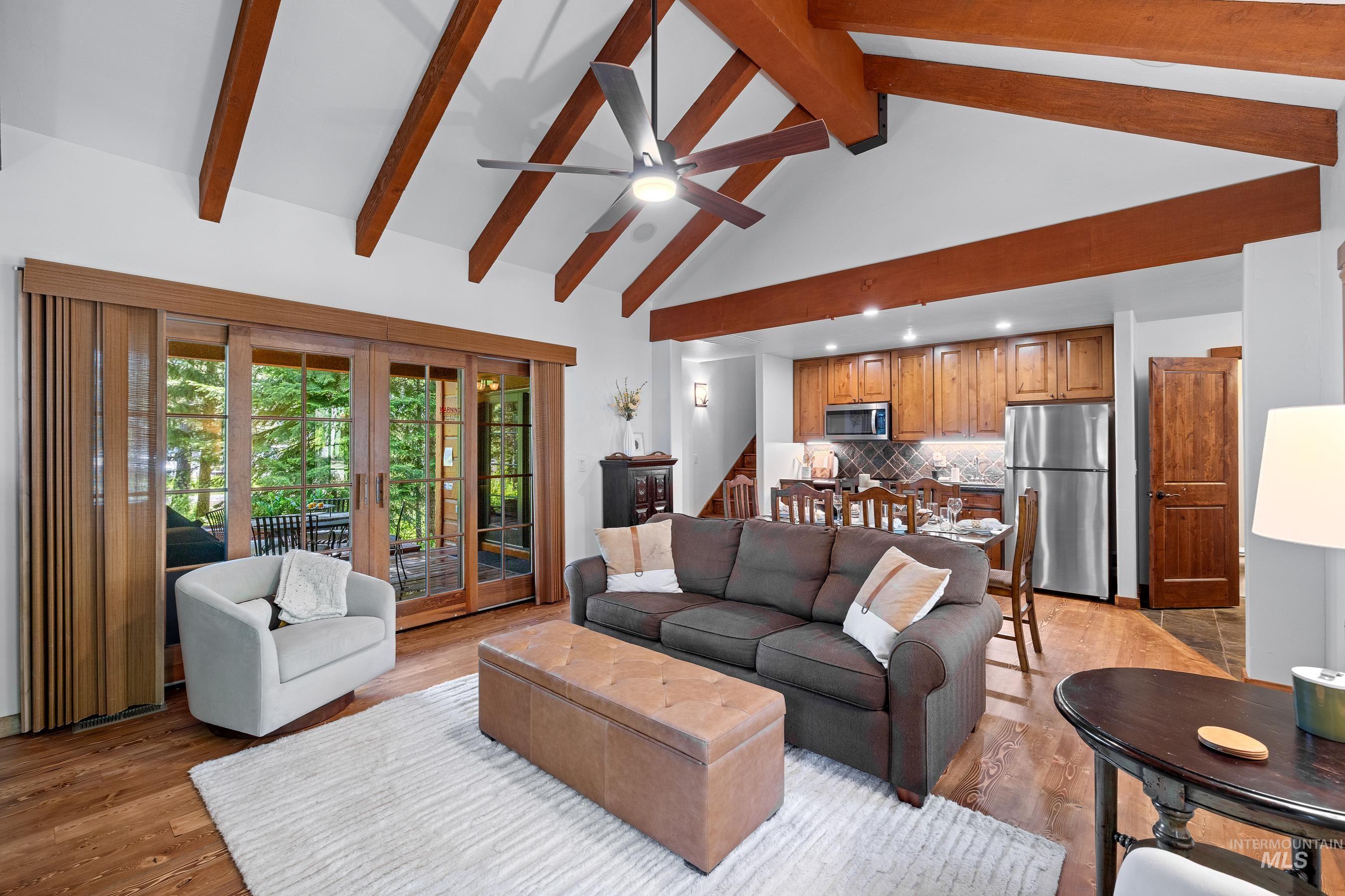 5 Rock Creek Court Property Photo 6