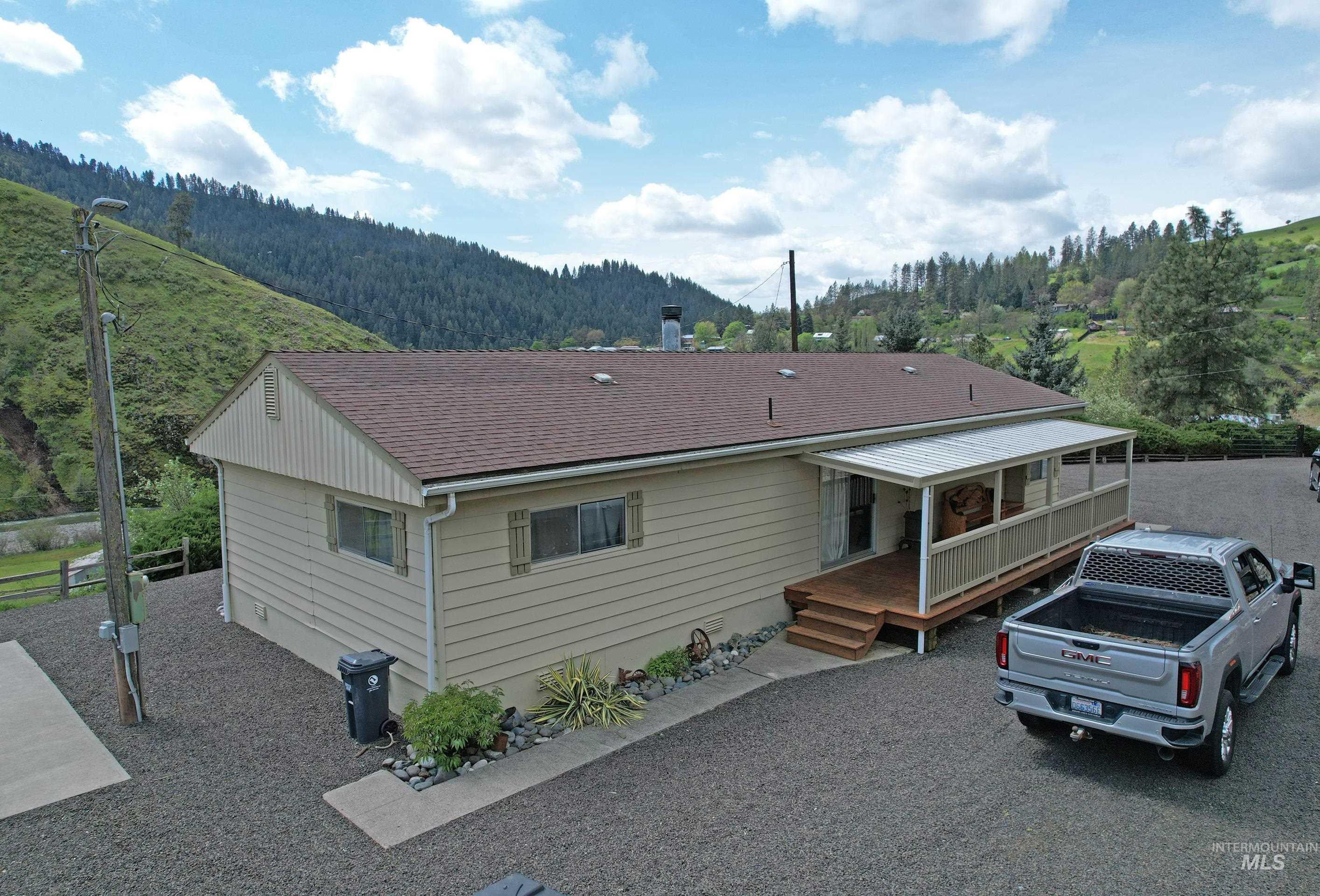 1017 Tiger Drive Property Photo 15