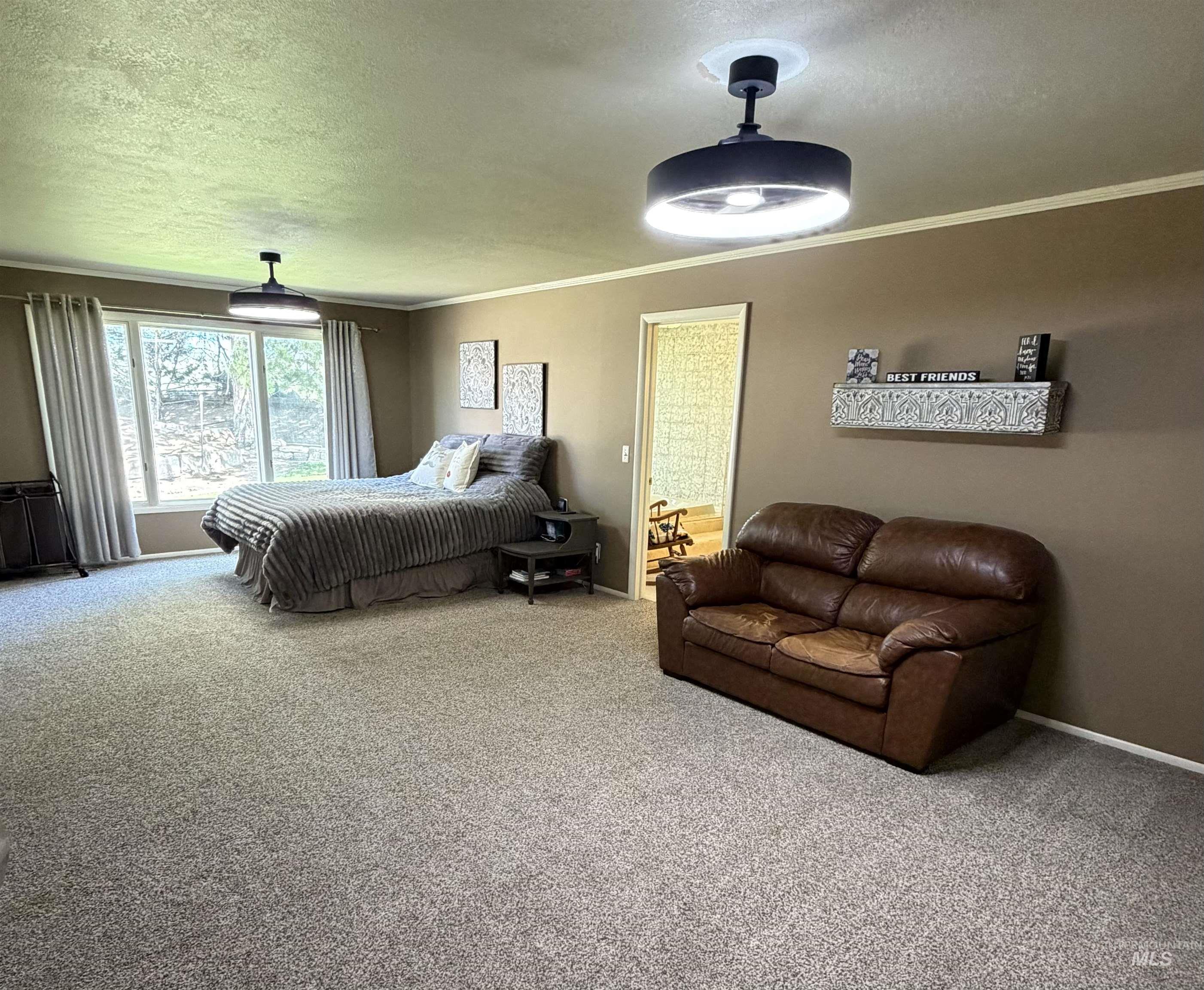 880 Jenkins Creek Rd Property Photo 17