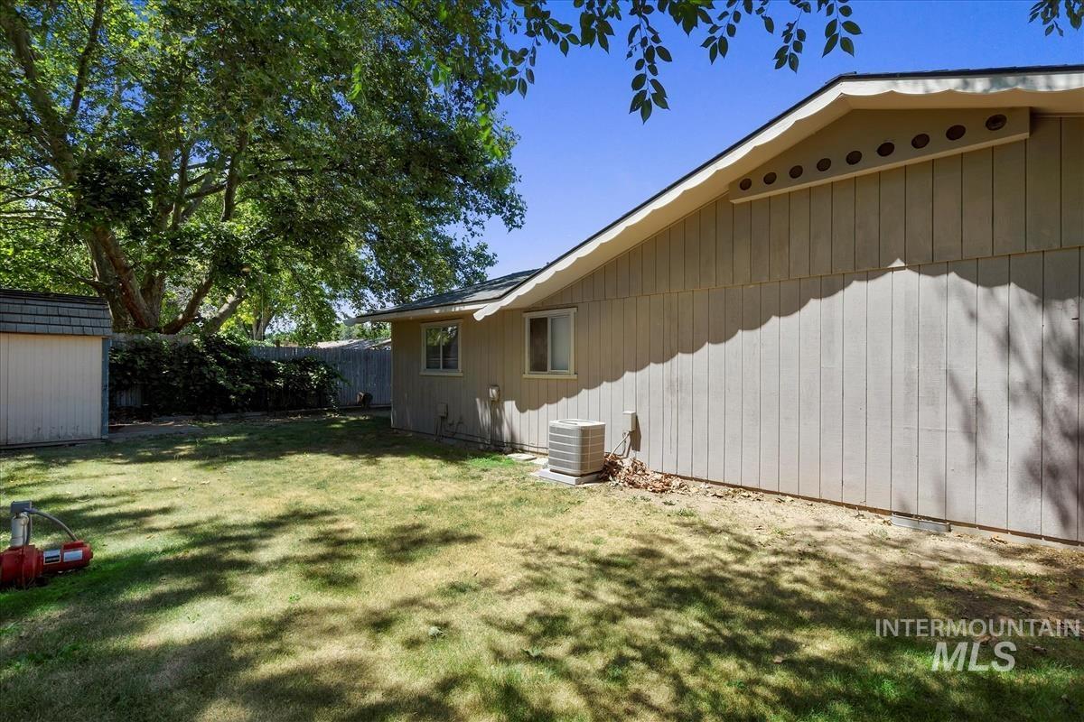 2220 Big Sky St Property Photo 22