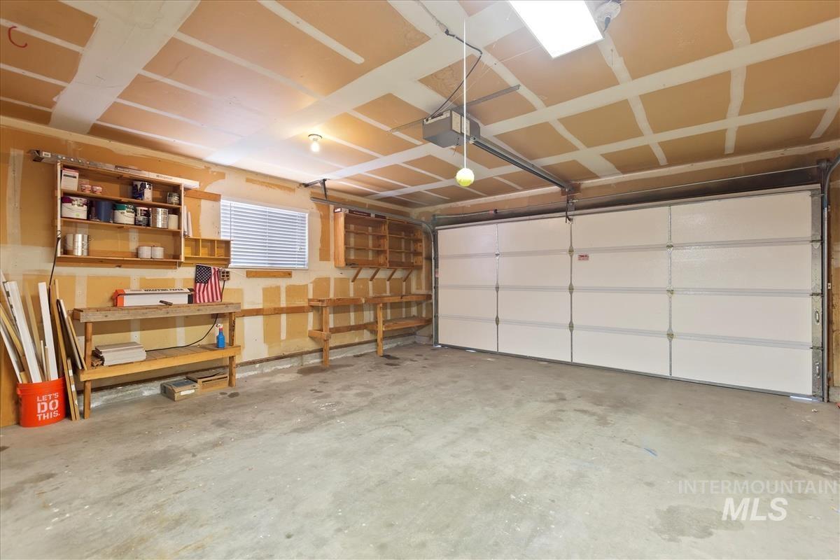 2220 Big Sky St Property Photo 24