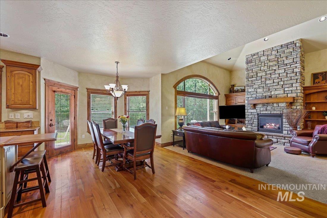 622 Blue Water Circle Property Photo 10