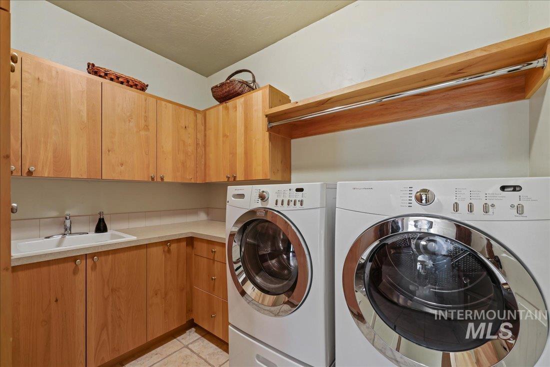 622 Blue Water Circle Property Photo 35