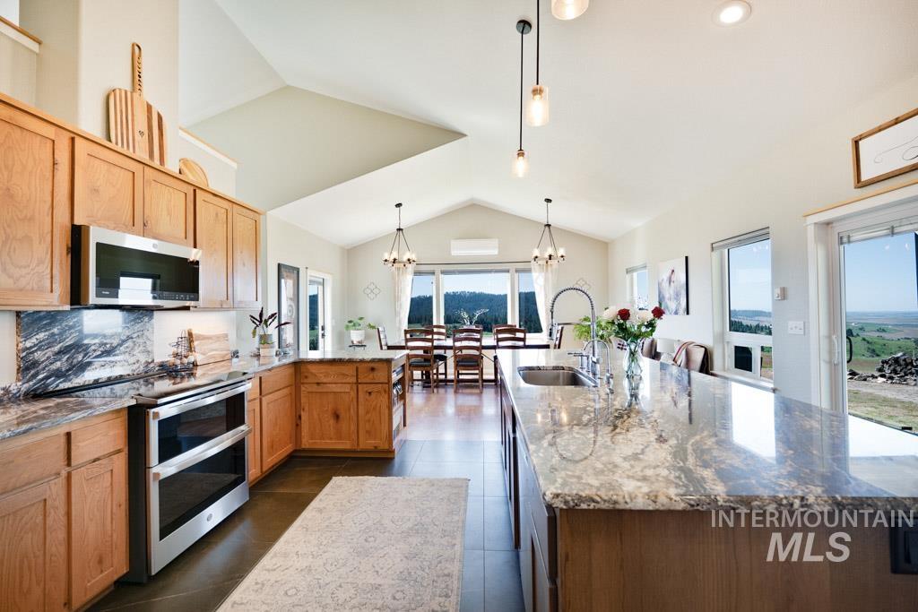 1049 Libey Road Property Photo 13