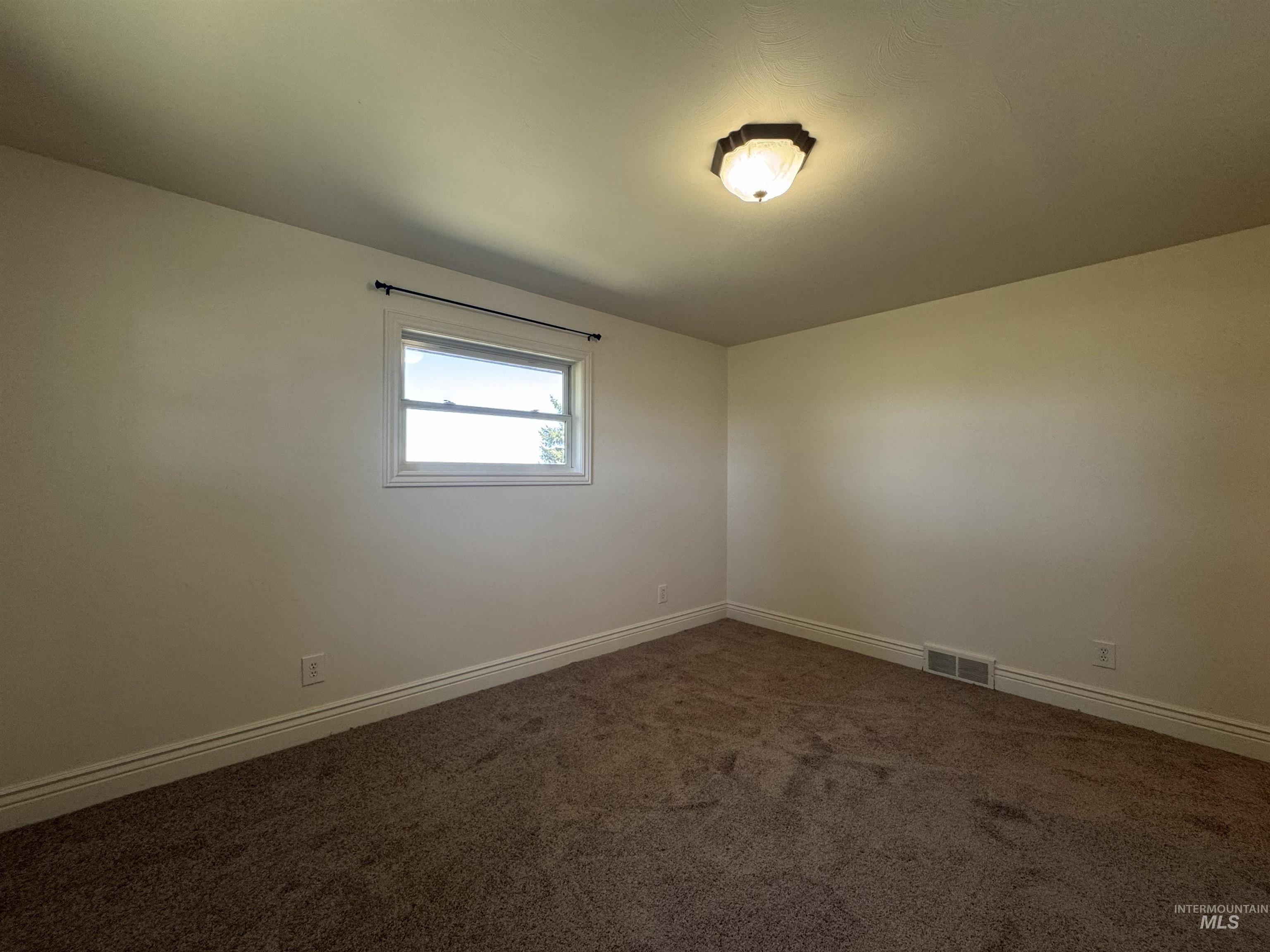 1119 East 3600 North Property Photo 25