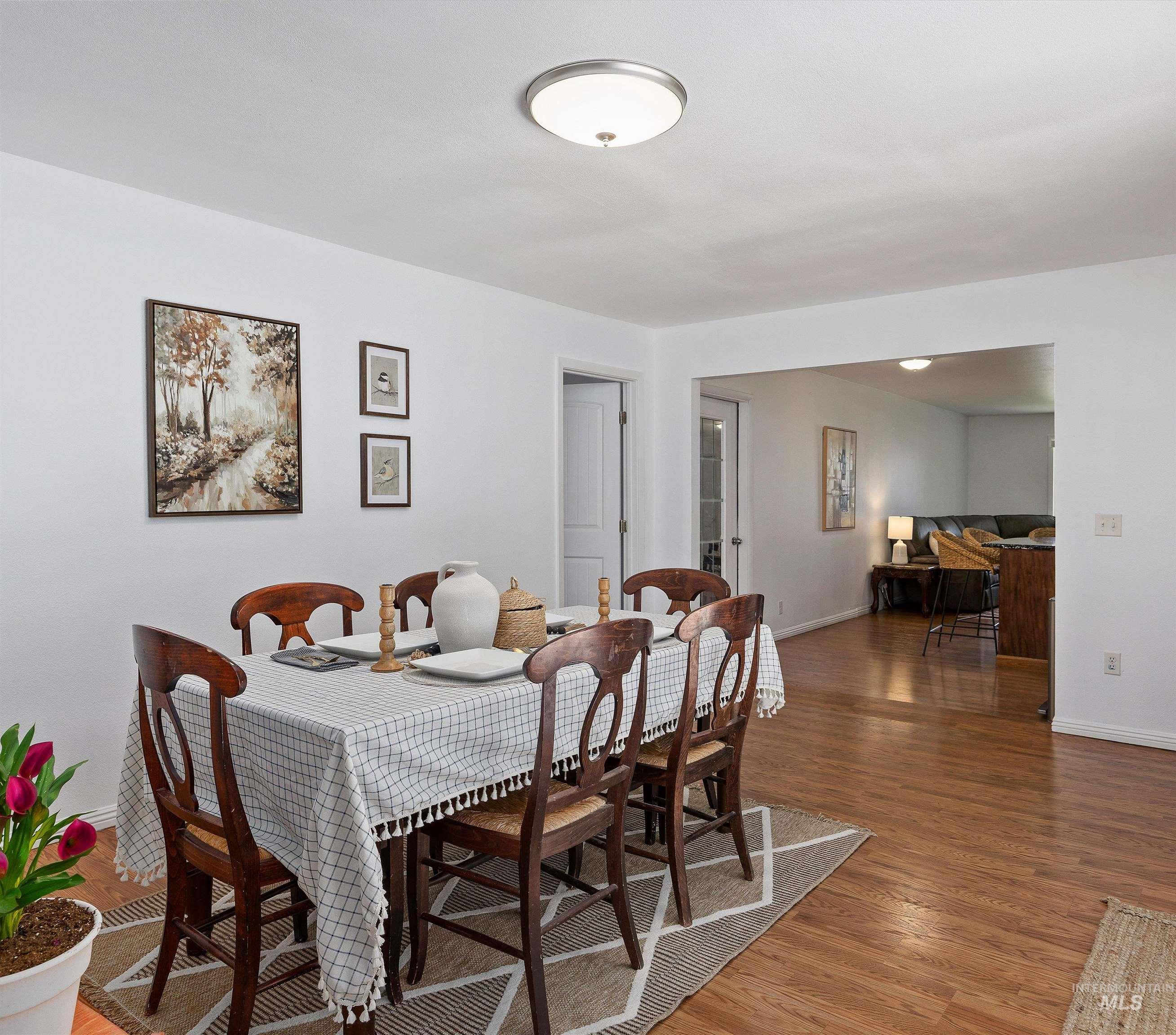 106 Maplewood Cr Property Photo 13