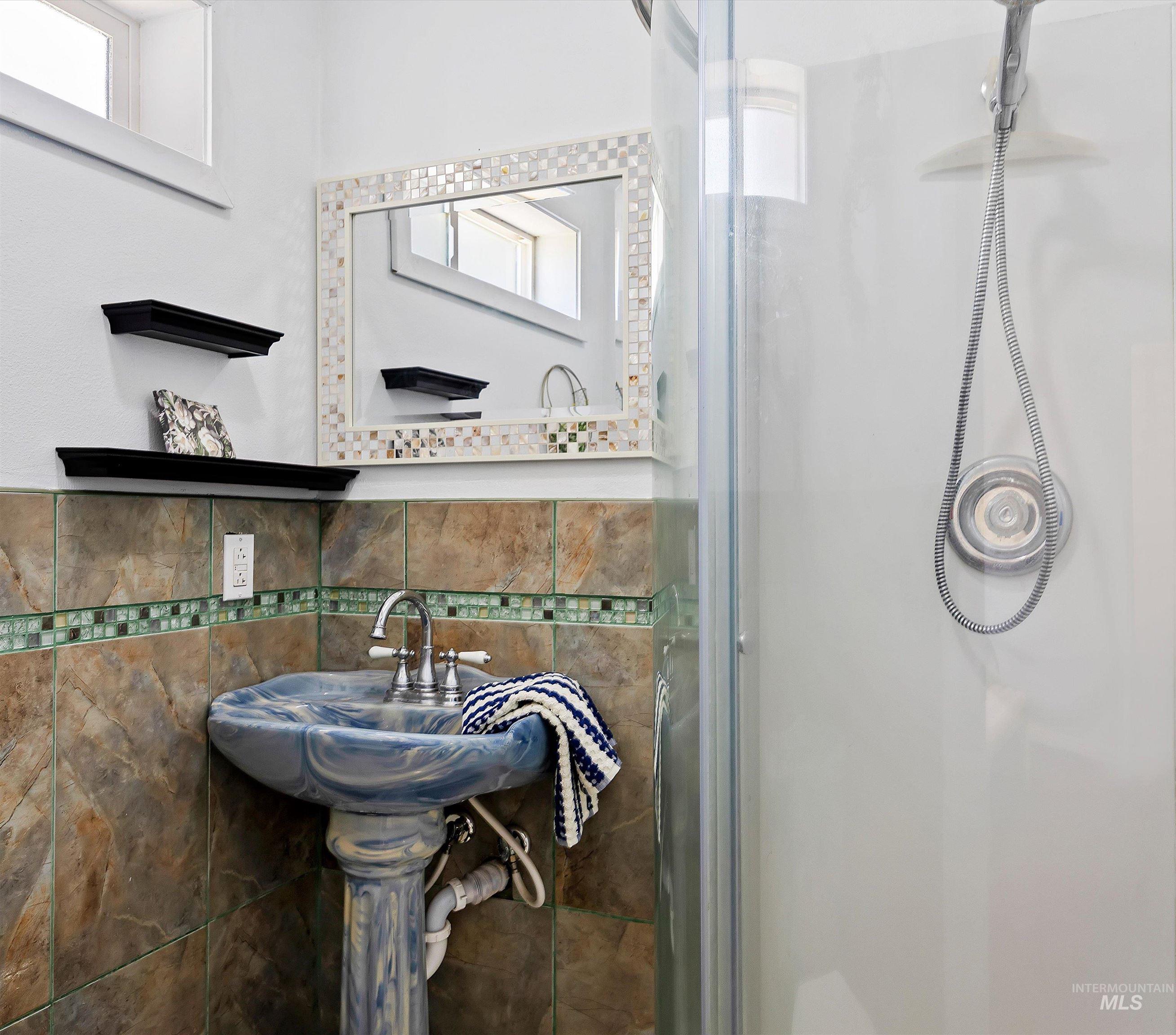 106 Maplewood Cr Property Photo 16