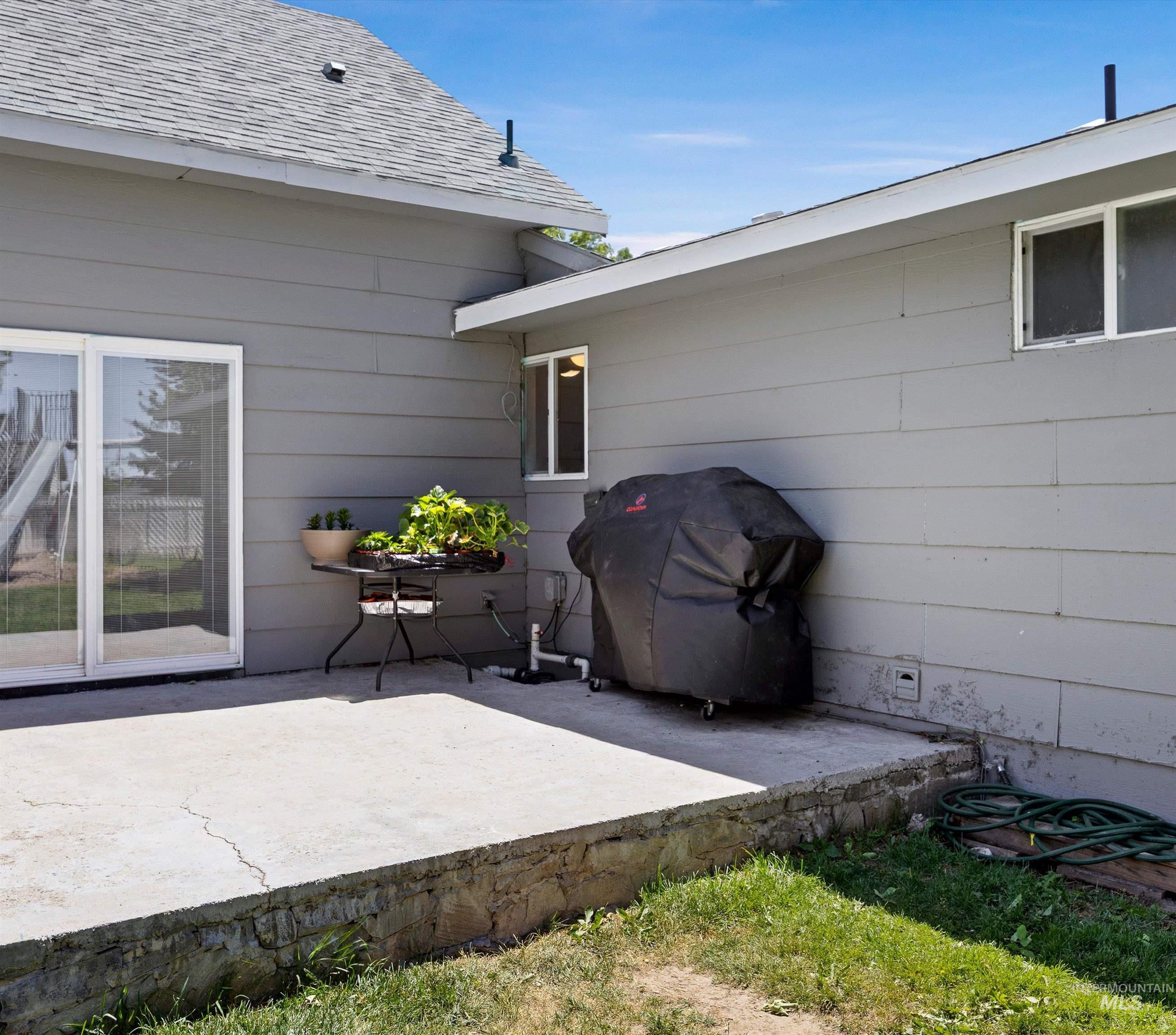 106 Maplewood Cr Property Photo 34