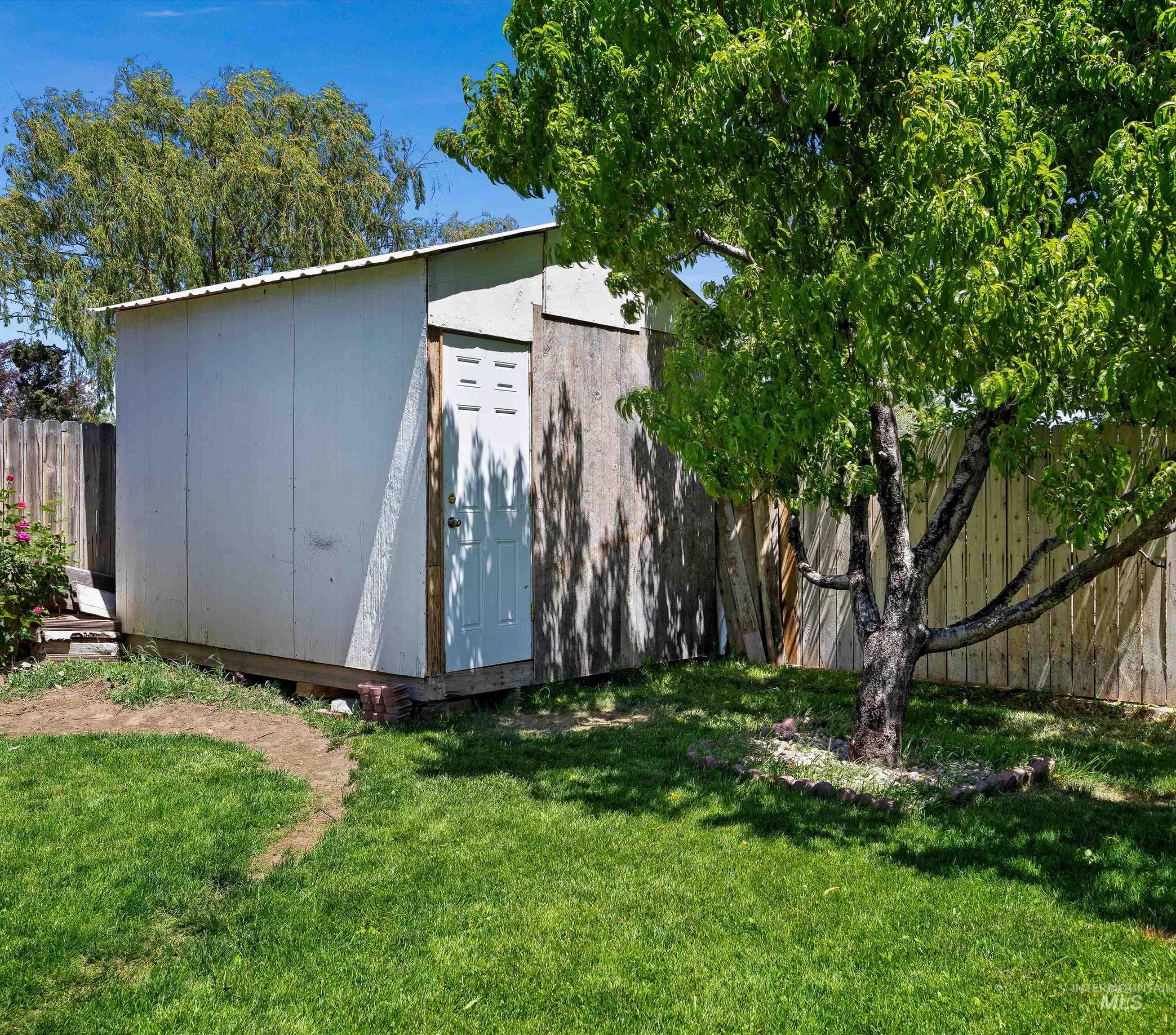 106 Maplewood Cr Property Photo 36