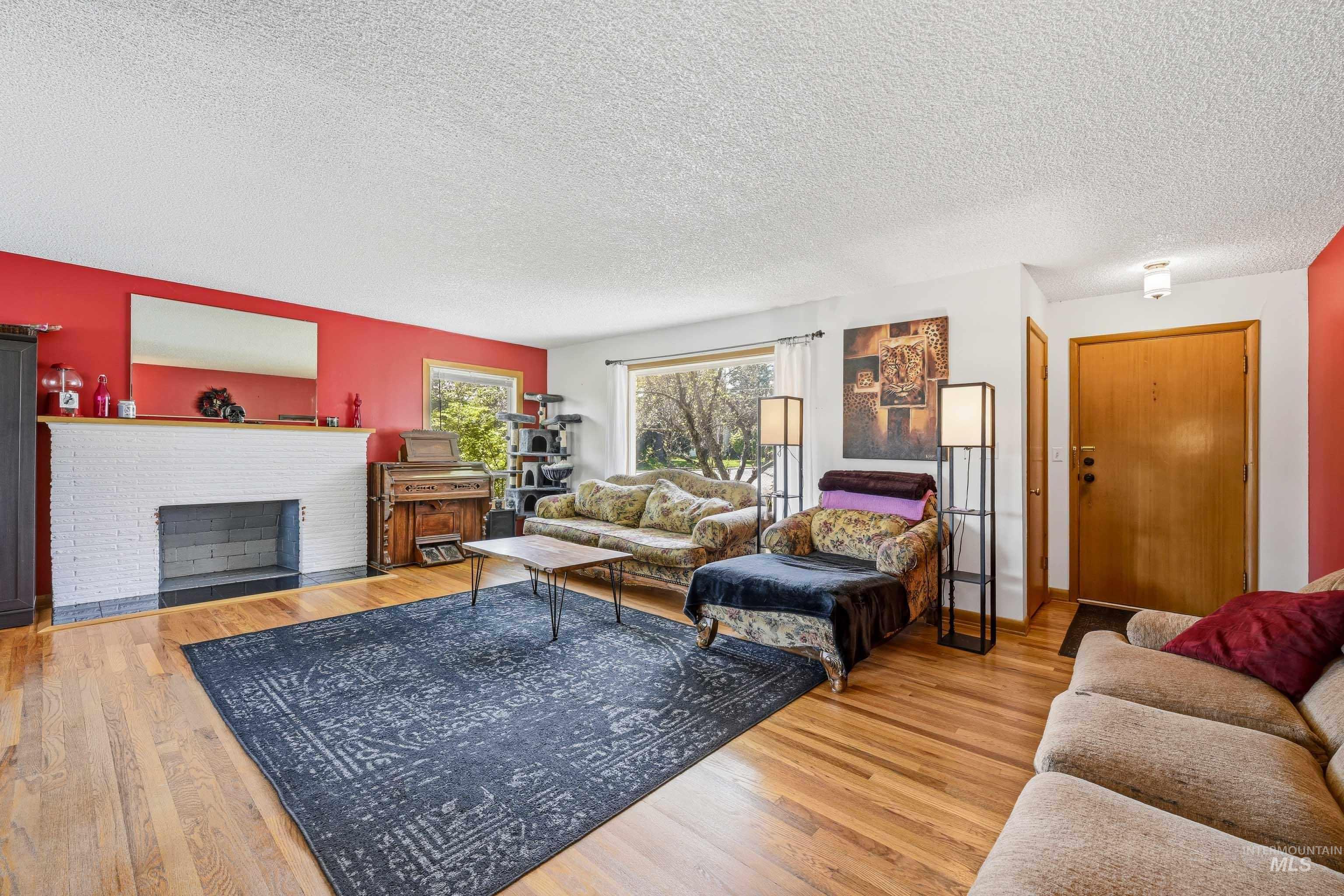 906 Orchard Ave. Property Photo 7