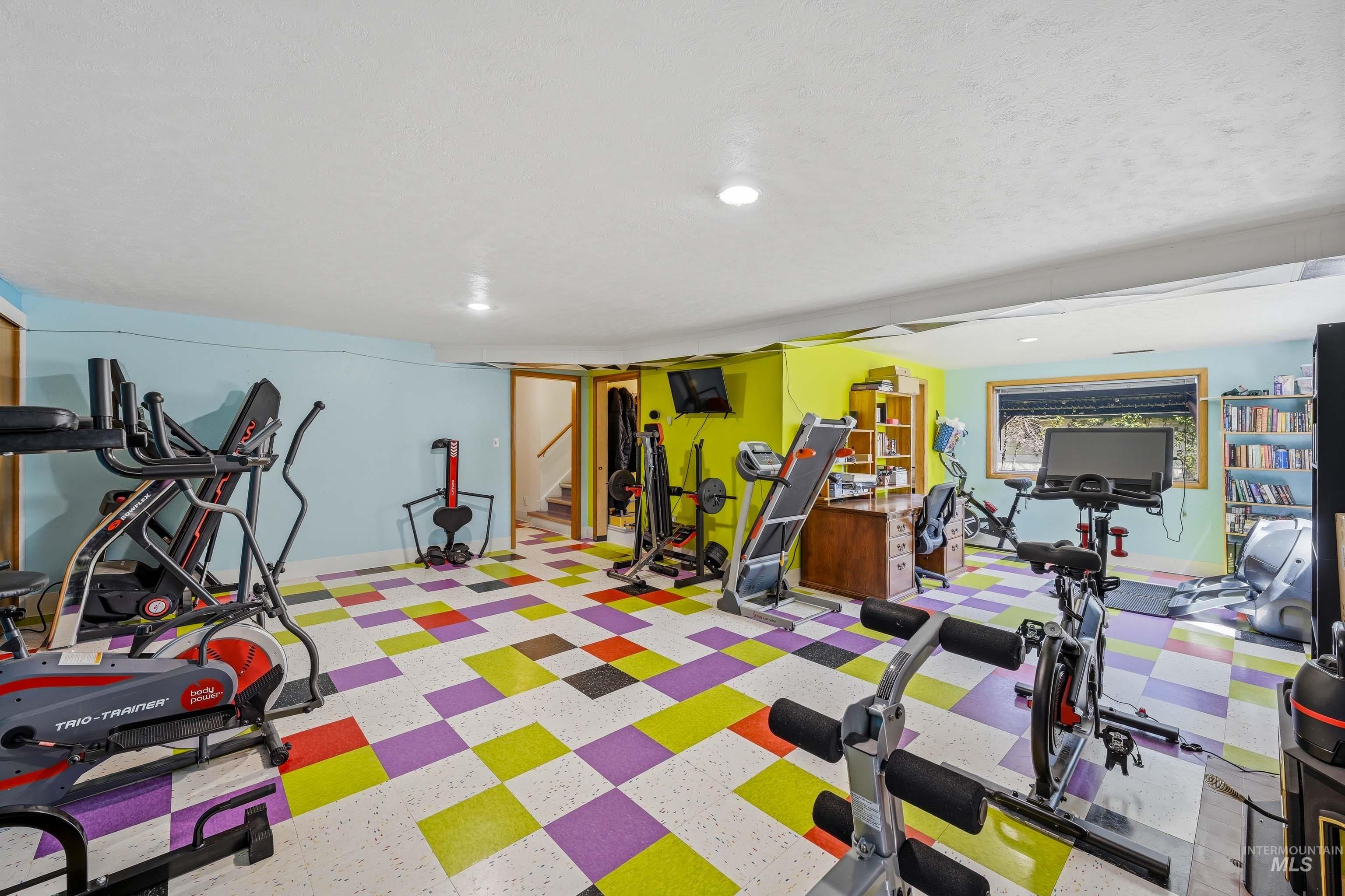 906 Orchard Ave. Property Photo 19