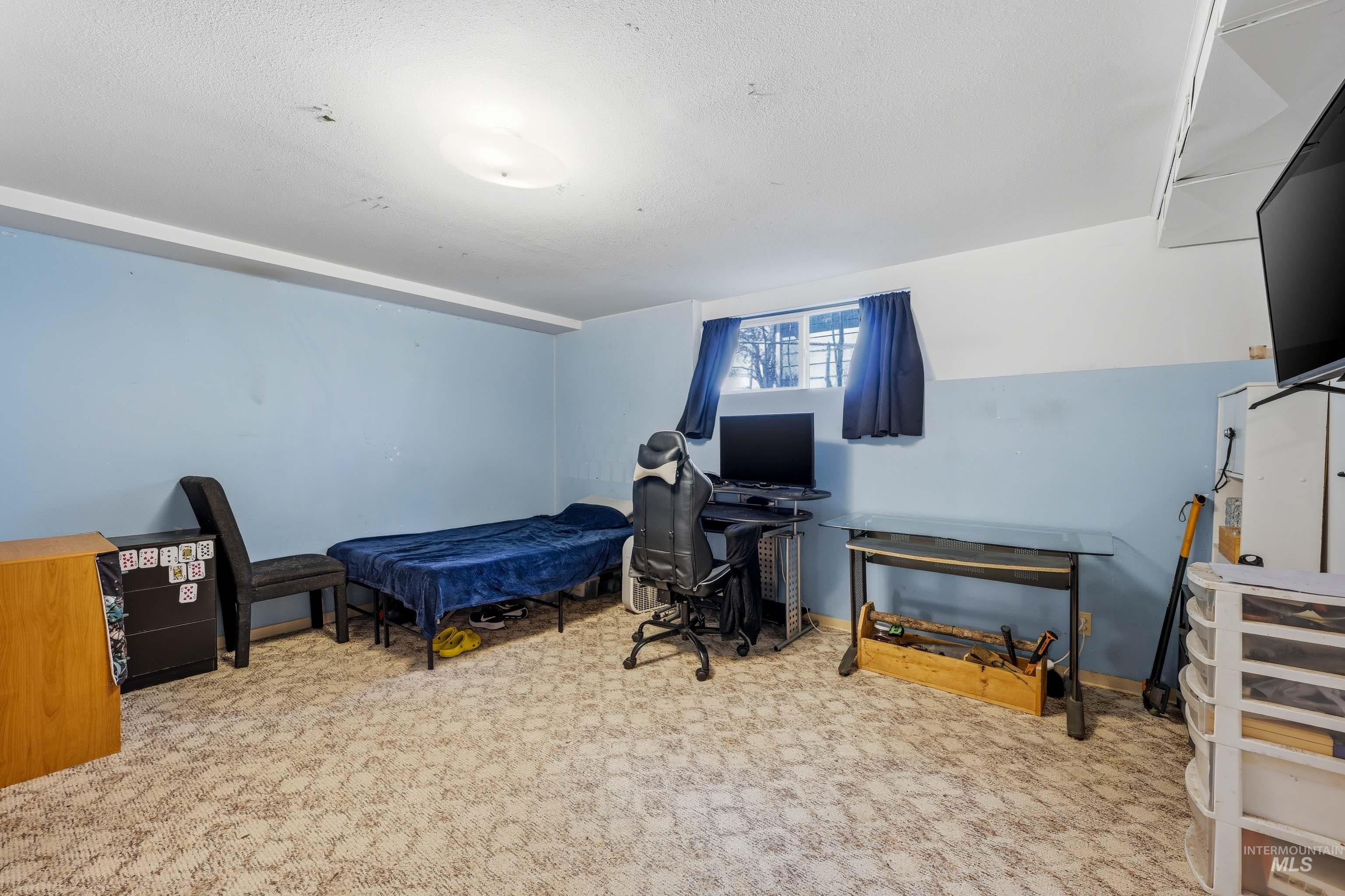 906 Orchard Ave. Property Photo 25