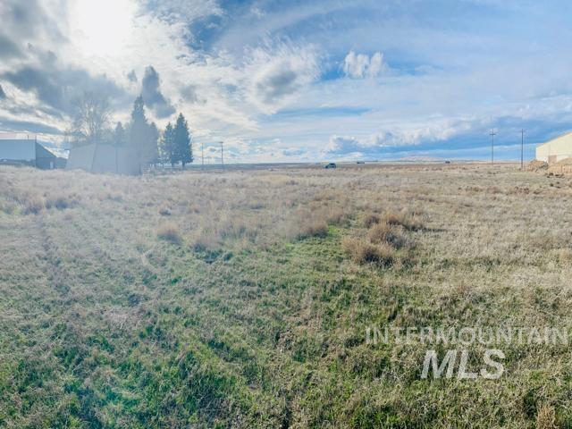 912 N 600 W Property Photo 5