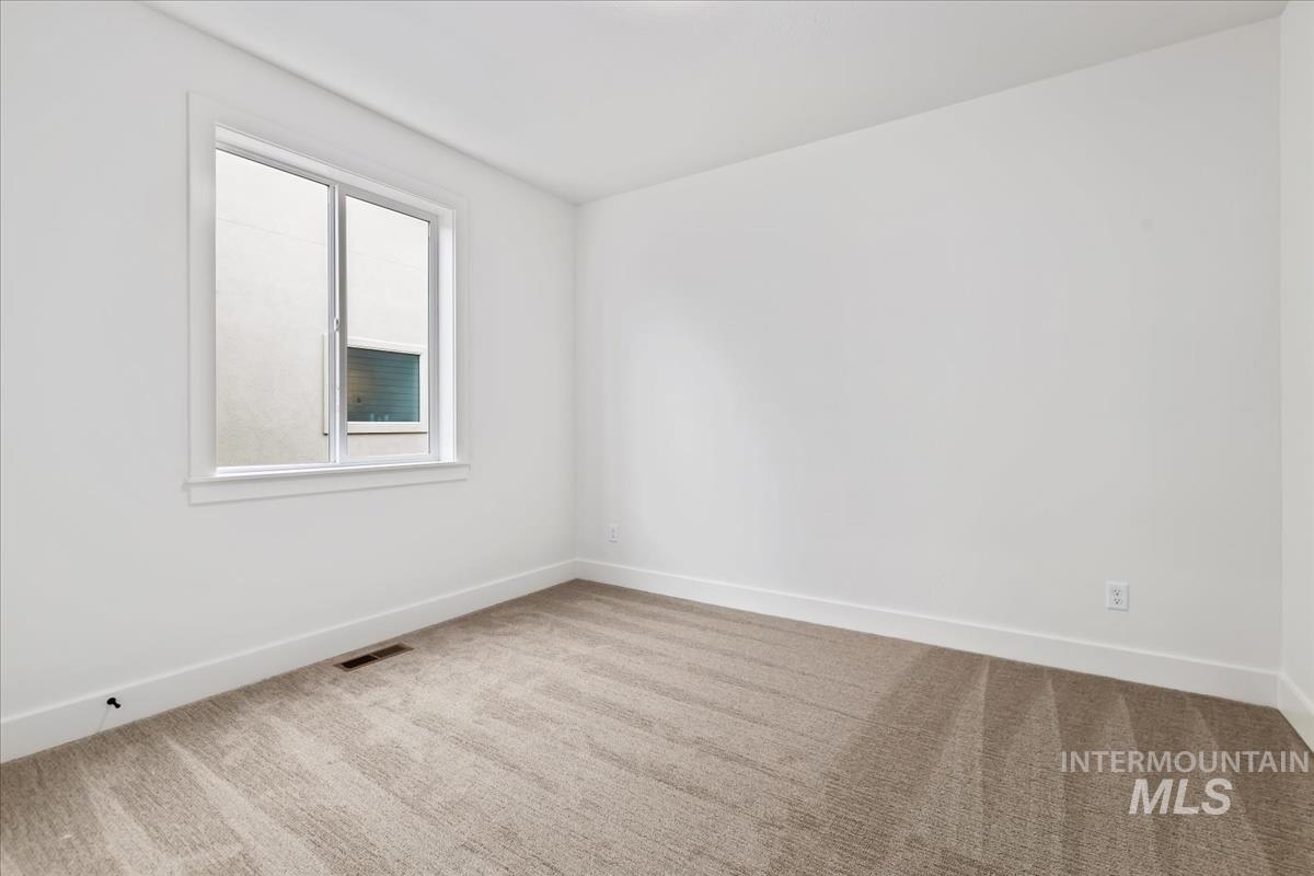 7112 N Canter Trail Ave Property Photo 26